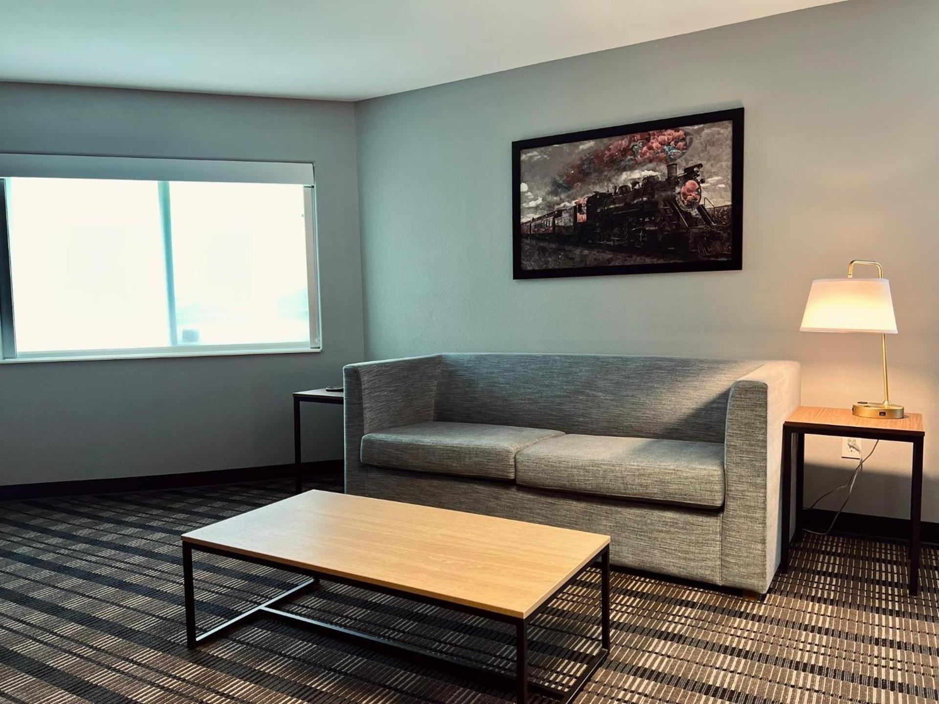 AmericInn by Wyndham Beaver Dam photo 12