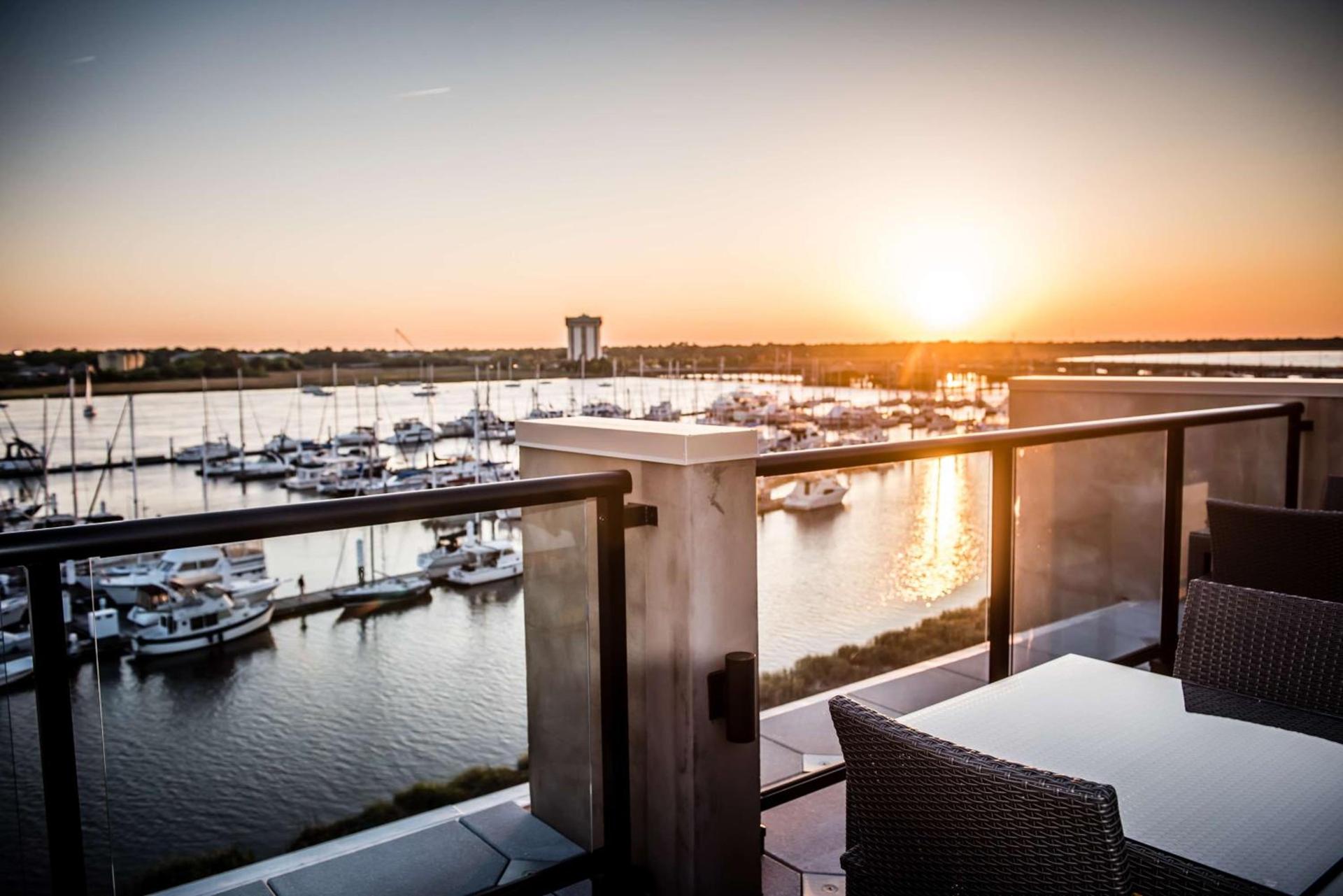 Hilton Garden Inn Charleston Waterfront/Downtown photo 78