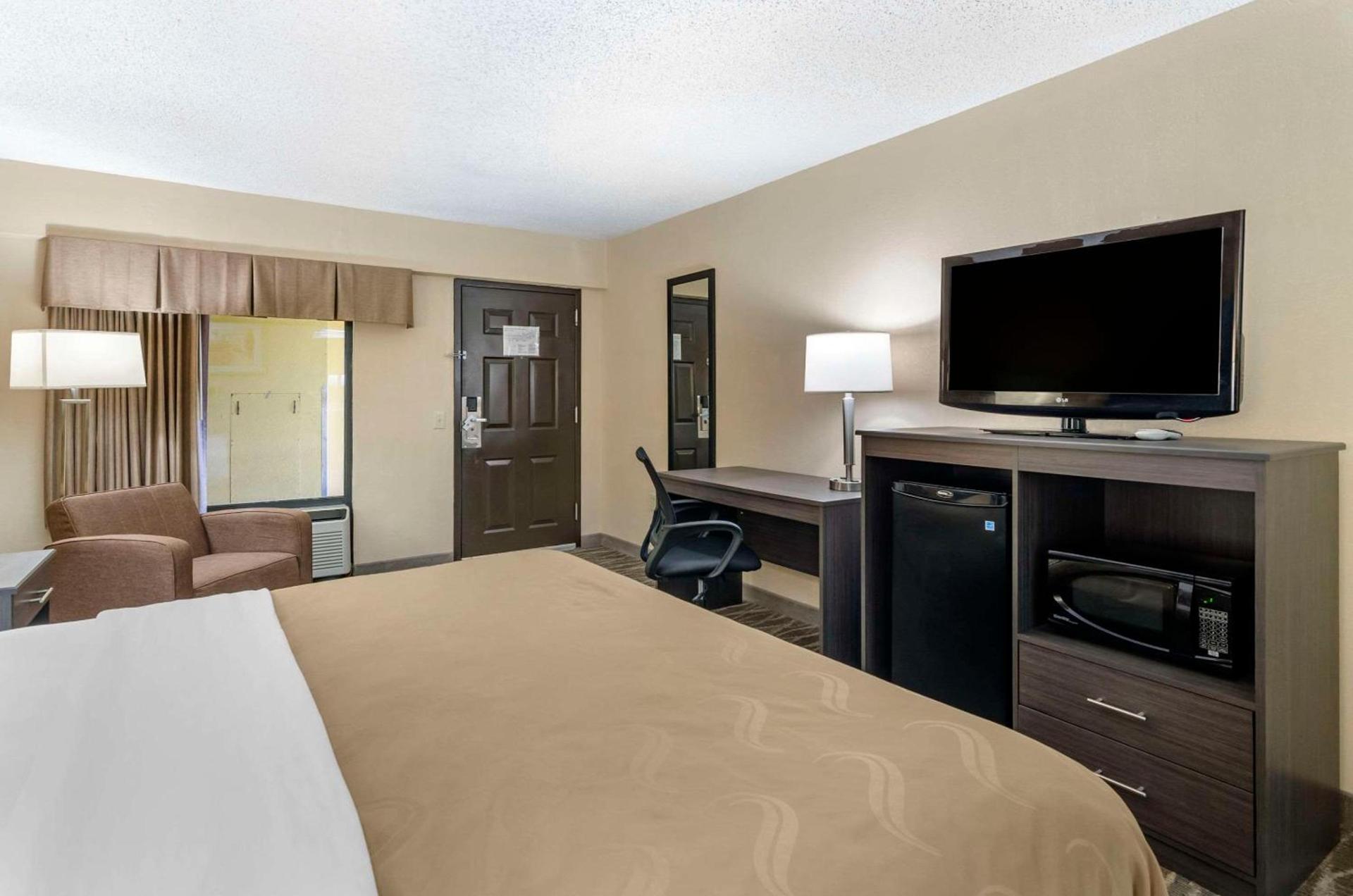 Quality Inn Hillsville photo 10