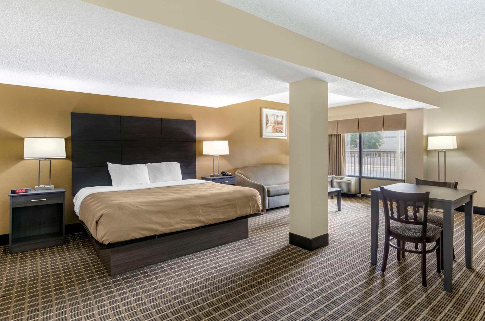 Quality Inn Hillsville photo 24