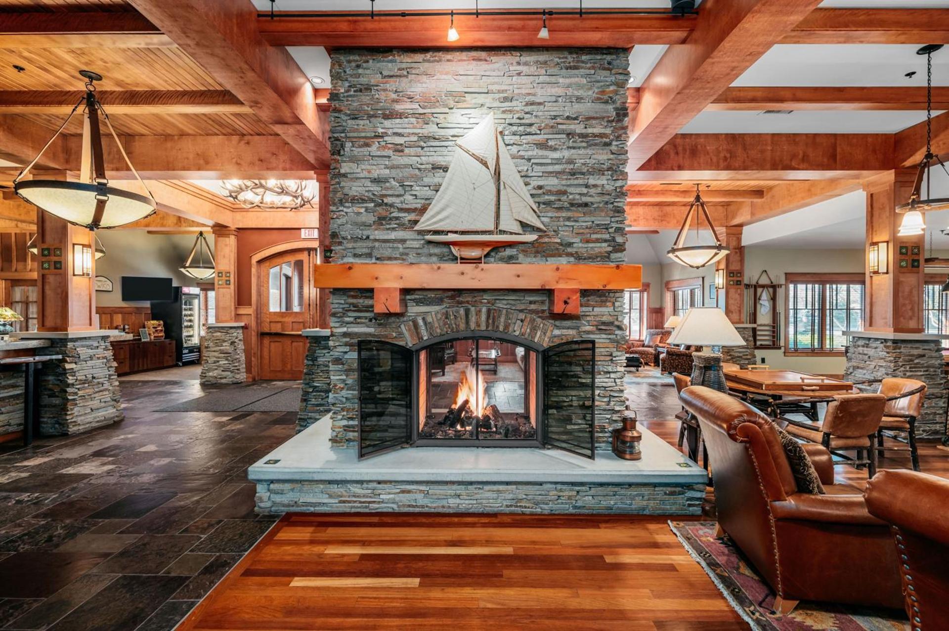 Tamarack Lodge photo 12