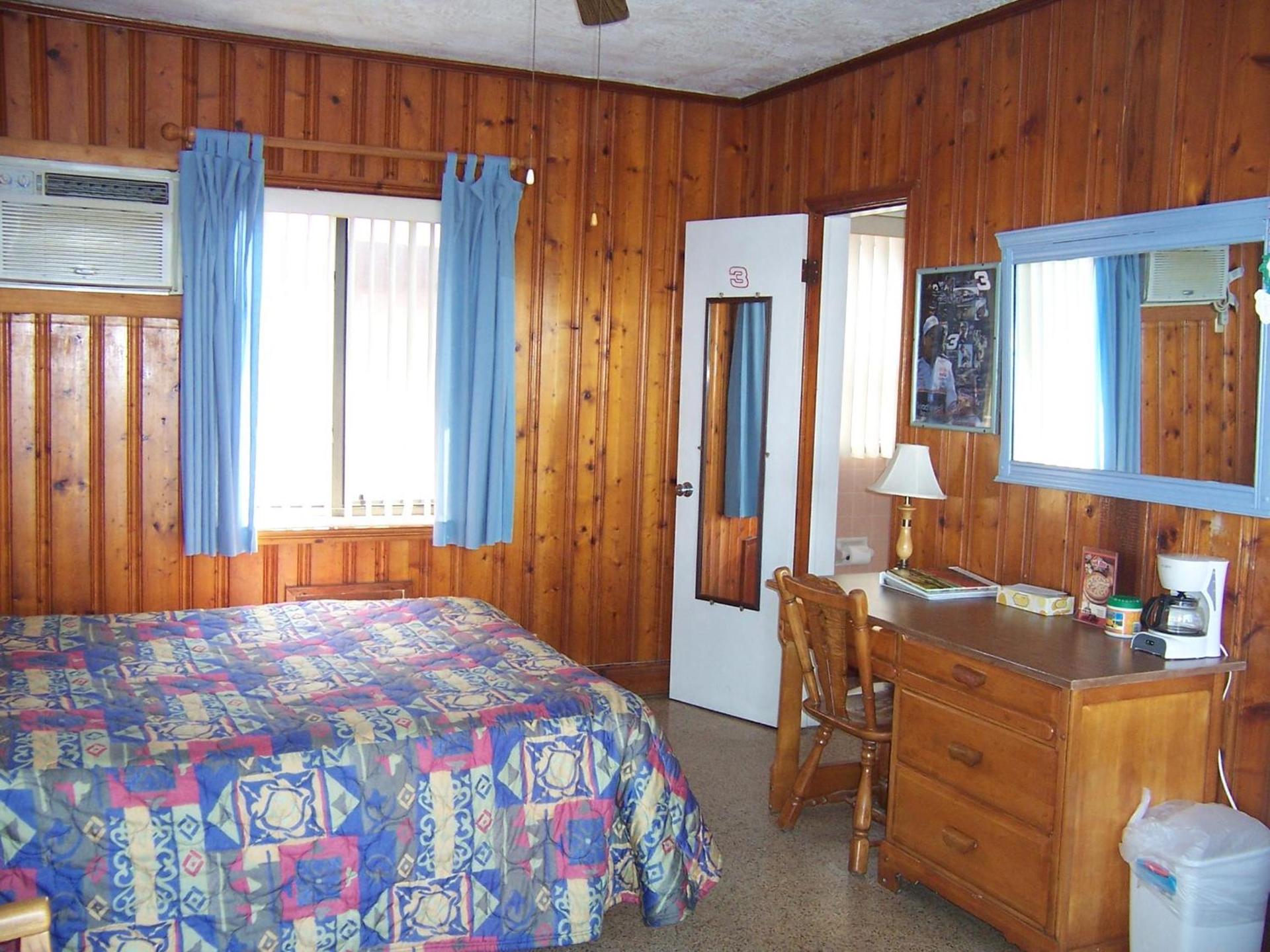 Seahorse Inn photo 17