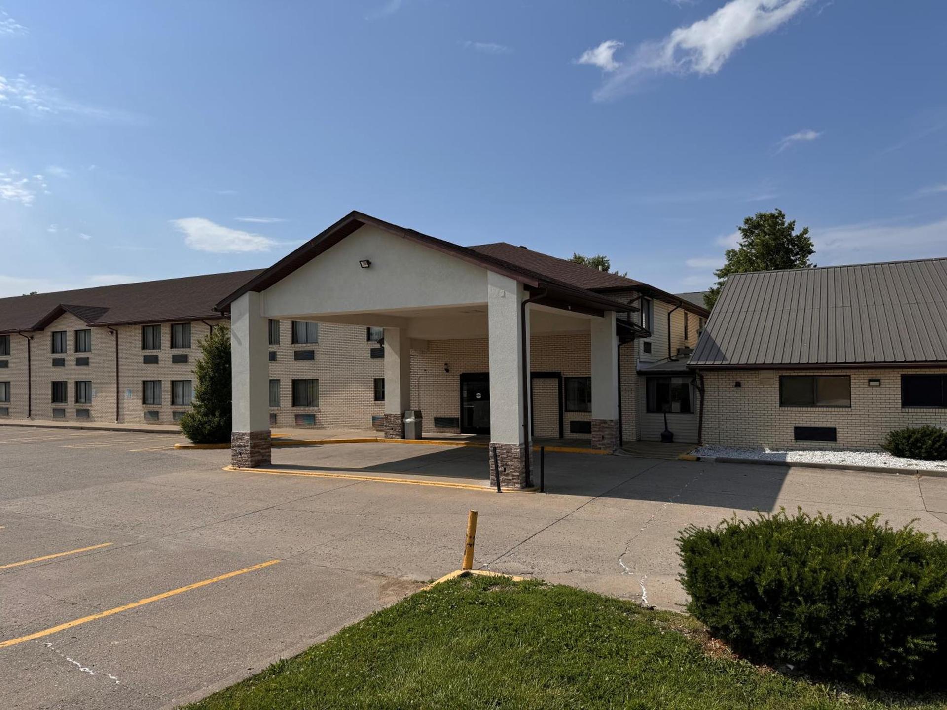 Quality Inn Mount Vernon, IL — hotel in Mount Vernon