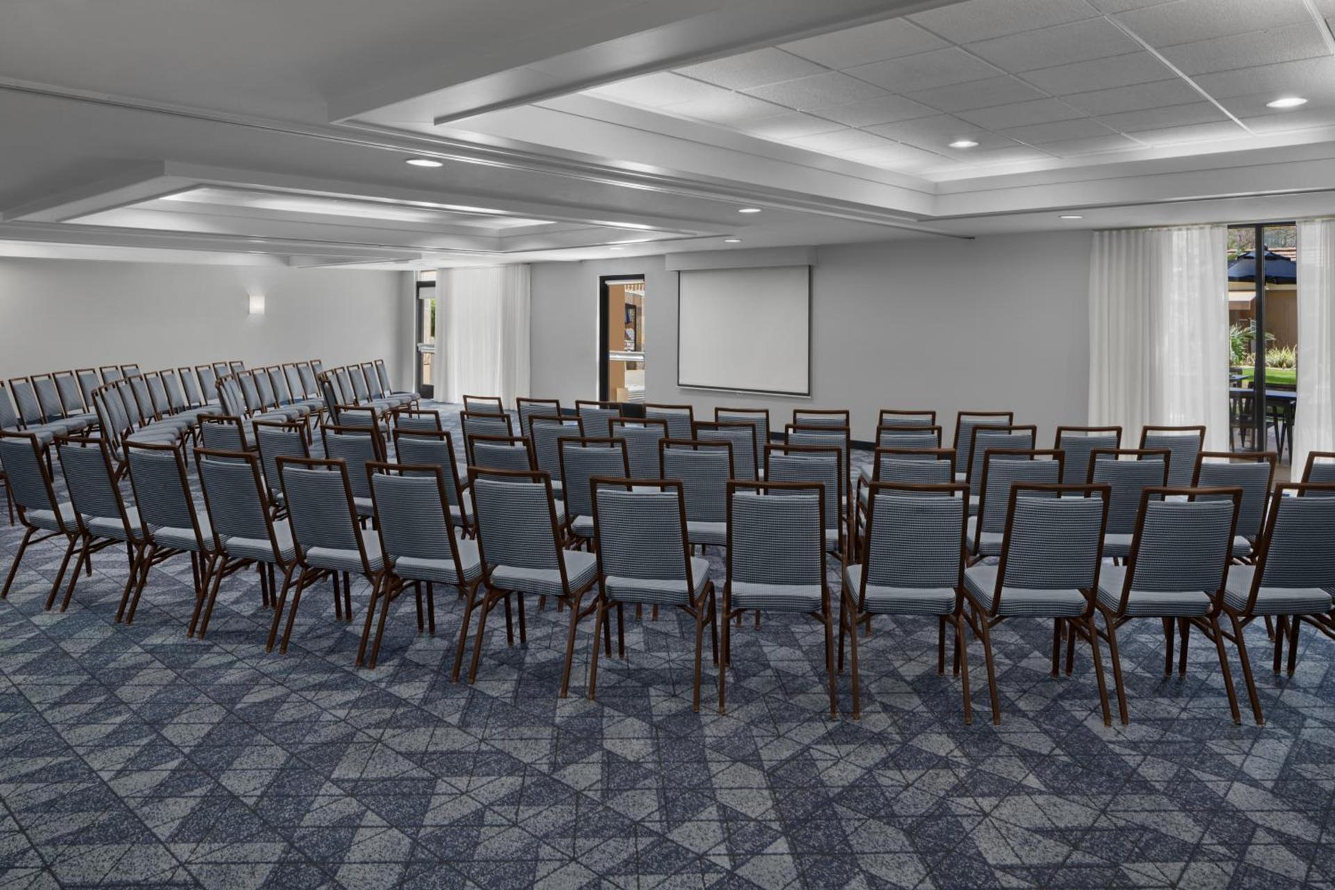 Courtyard by Marriott San Diego Central photo 30