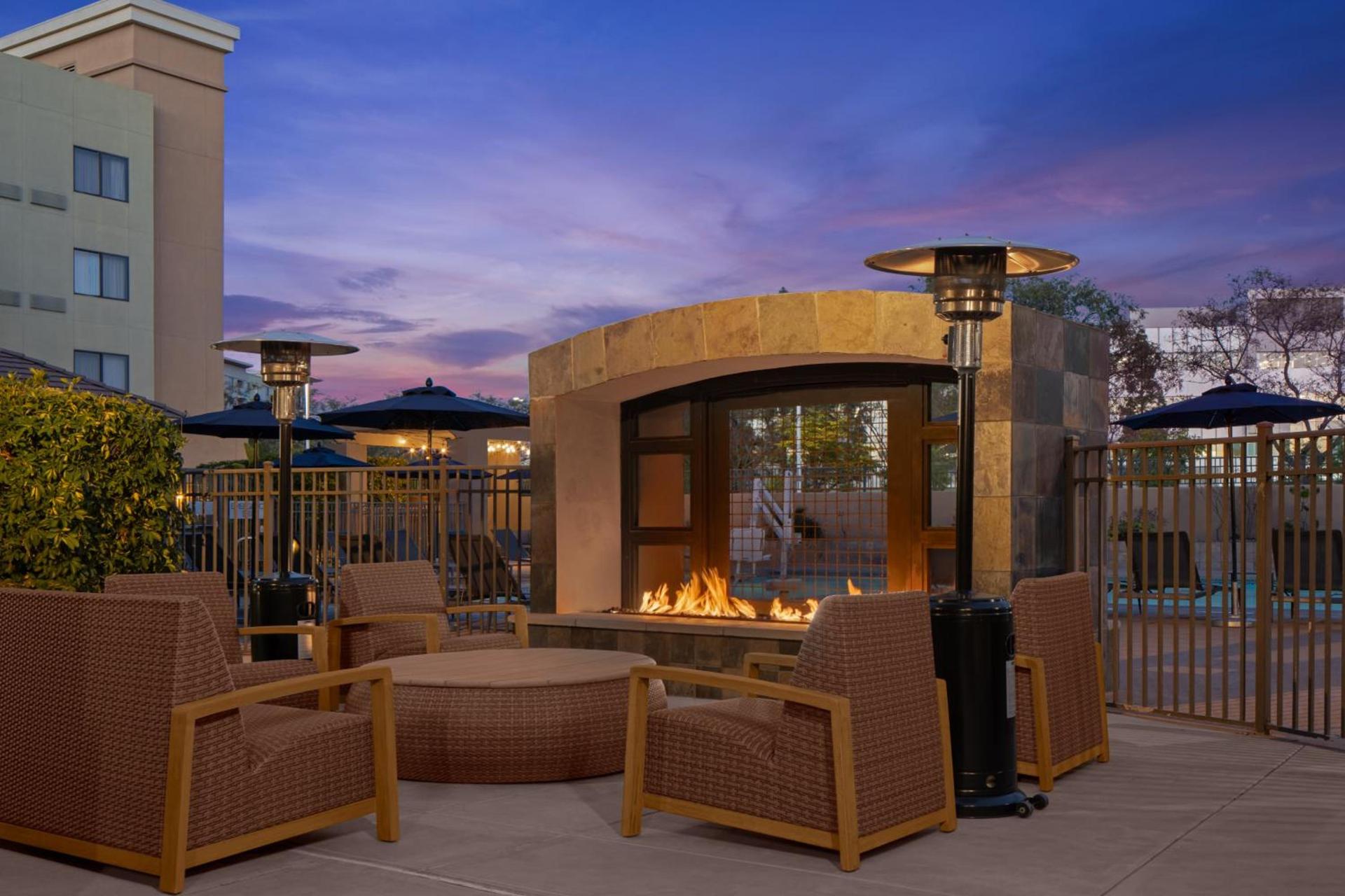 Courtyard by Marriott San Diego Central photo 22