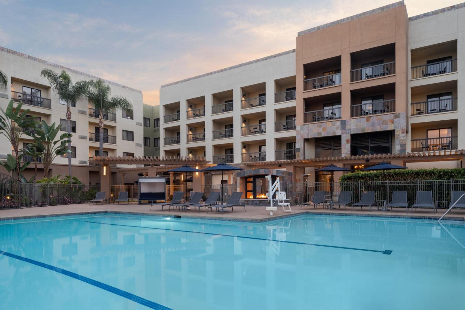Courtyard by Marriott San Diego Central photo 13