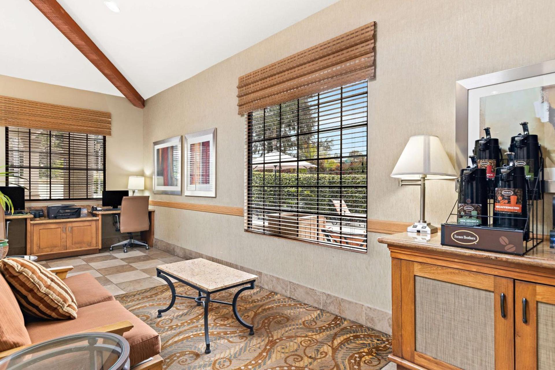 Best Western Chula Vista/Otay Valley Hotel photo 4