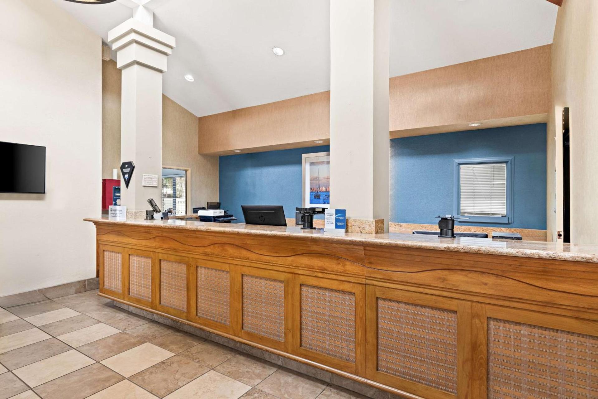 Best Western Chula Vista/Otay Valley Hotel photo 5
