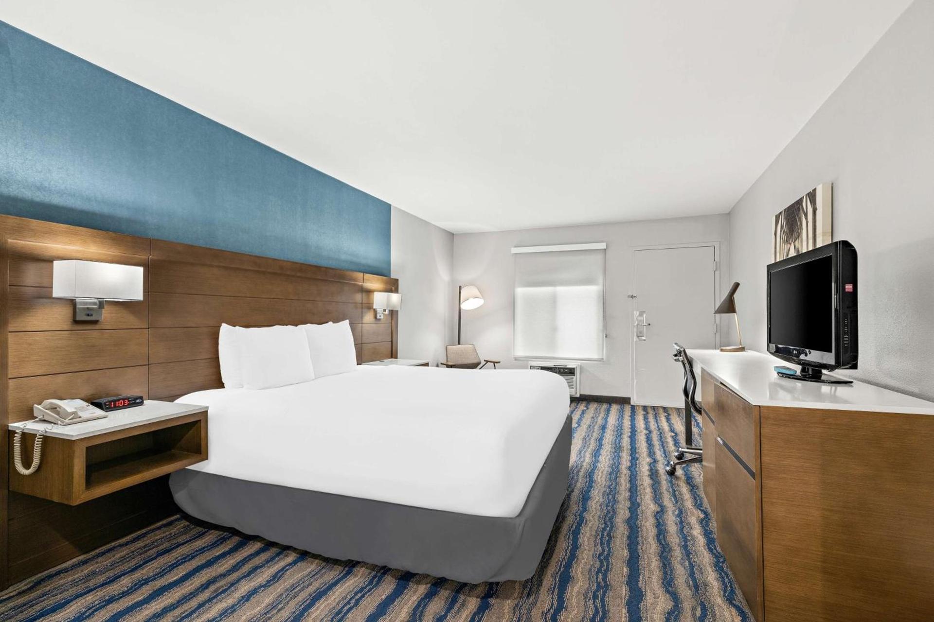 Best Western Chula Vista/Otay Valley Hotel photo 20