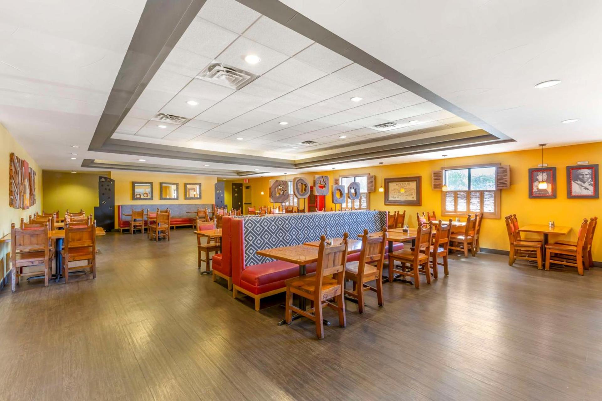 Best Western Plus Rio Grande Inn photo 24