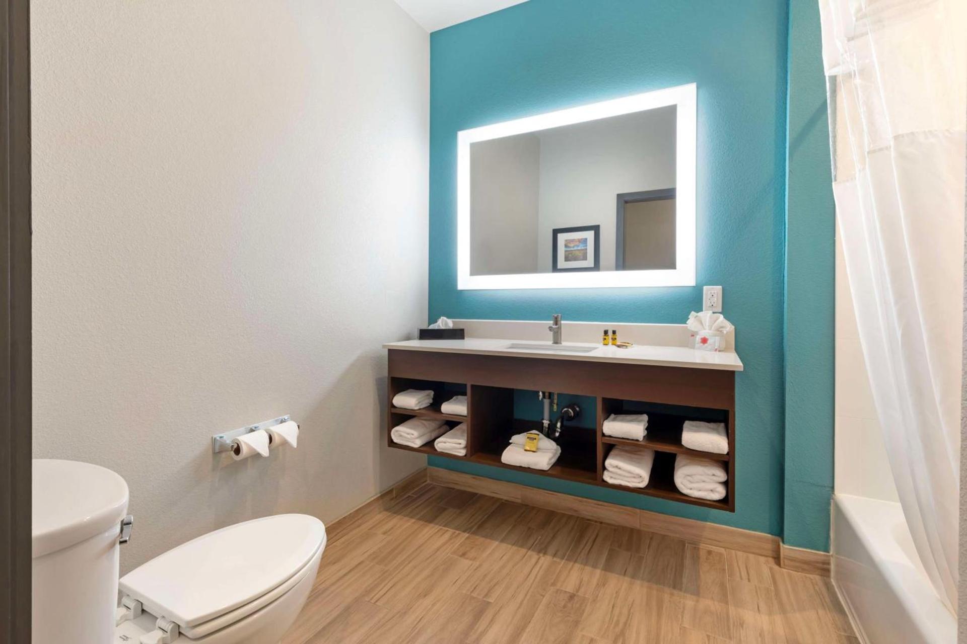 Best Western Plus Medical Center photo 15