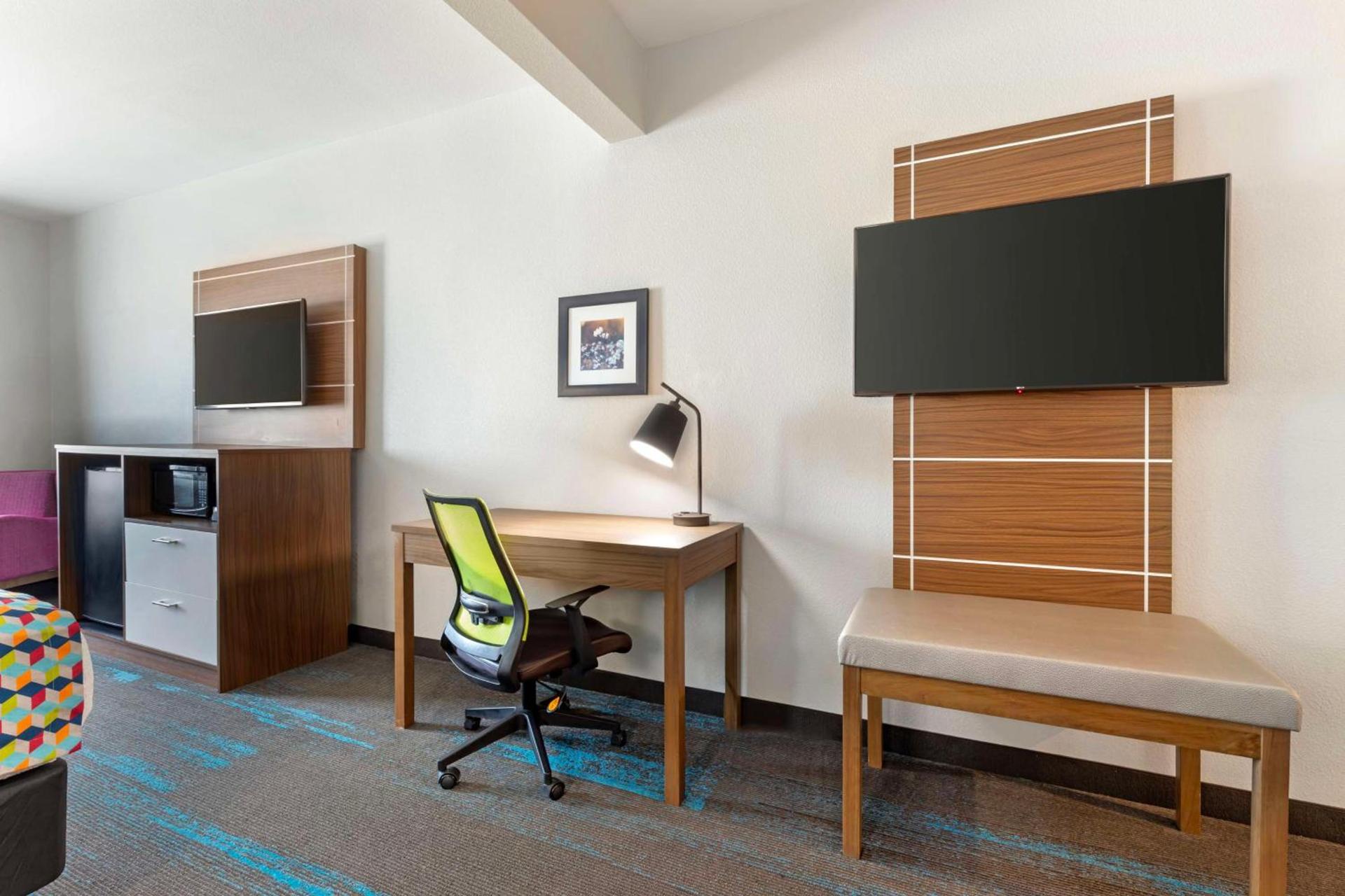 Best Western Plus Medical Center photo 16