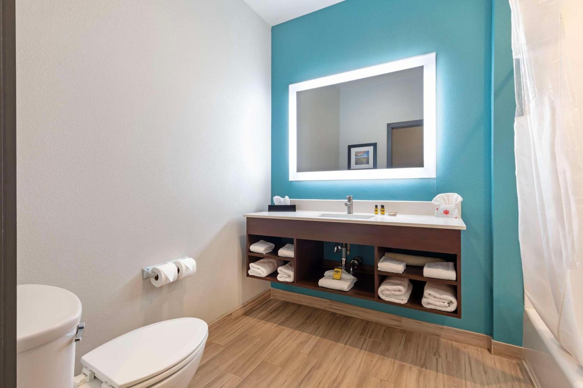 Best Western Plus Medical Center photo 19