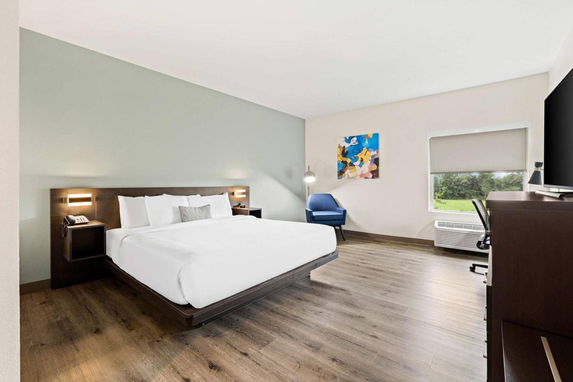 Best Western Iowa - Lake Charles East photo 15