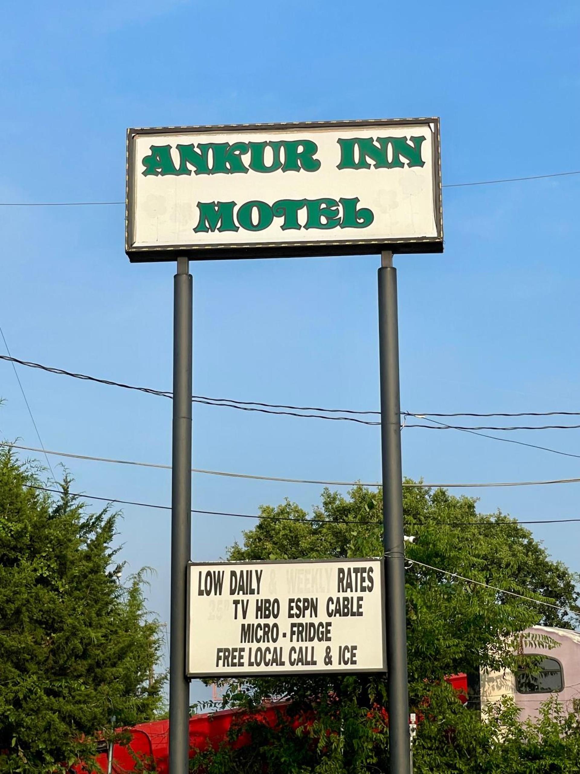 Golden Inn Dallas by Hotel O photo 18