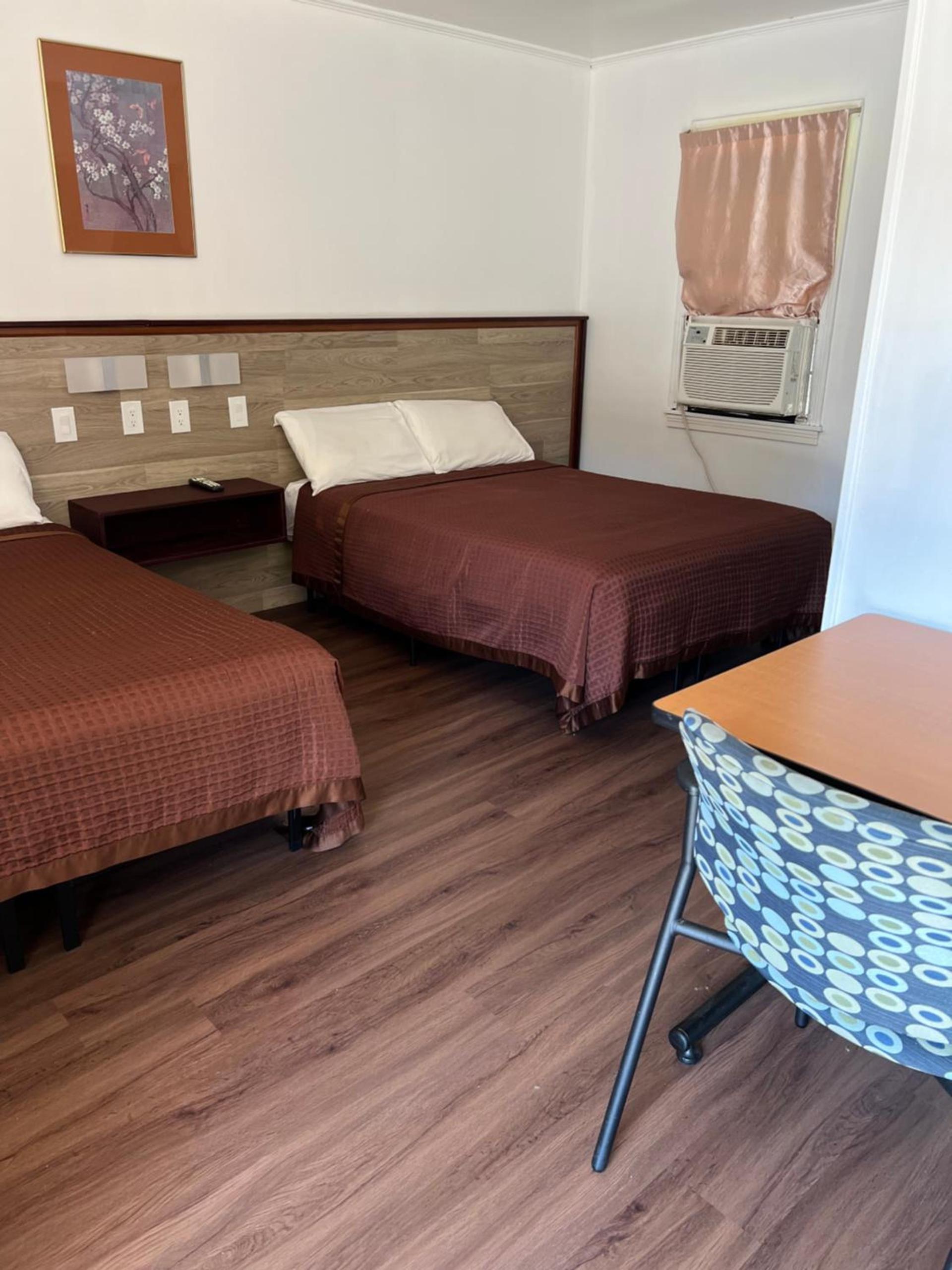 Cadet Motel photo 16