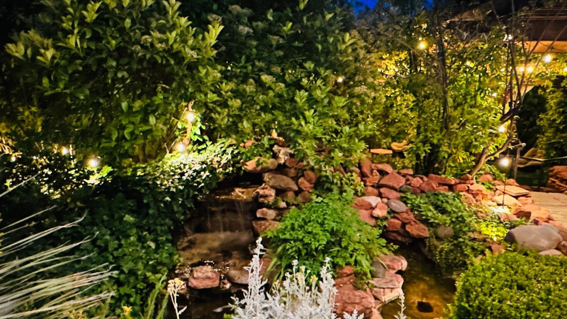 Lantern Light Inn - Romantic Getaway photo 16