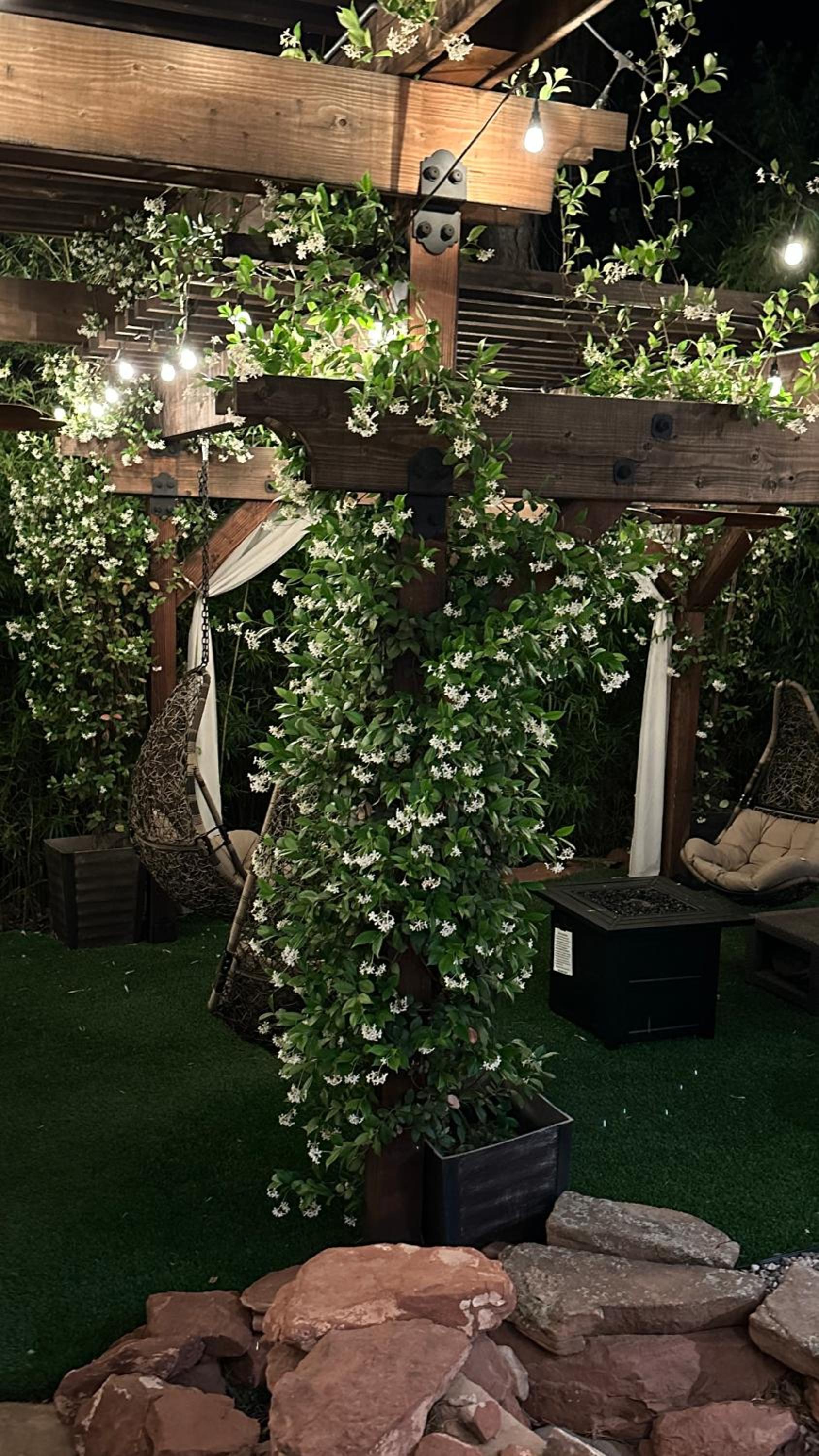 Lantern Light Inn - Romantic Getaway photo 50