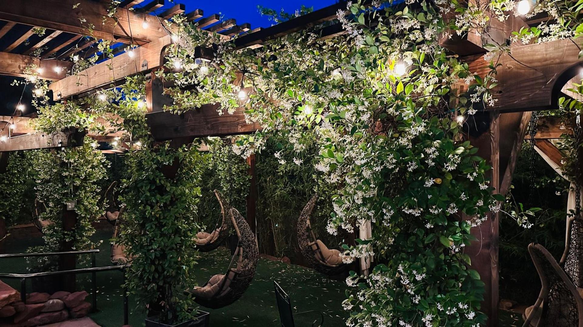Lantern Light Inn - Romantic Getaway photo 64