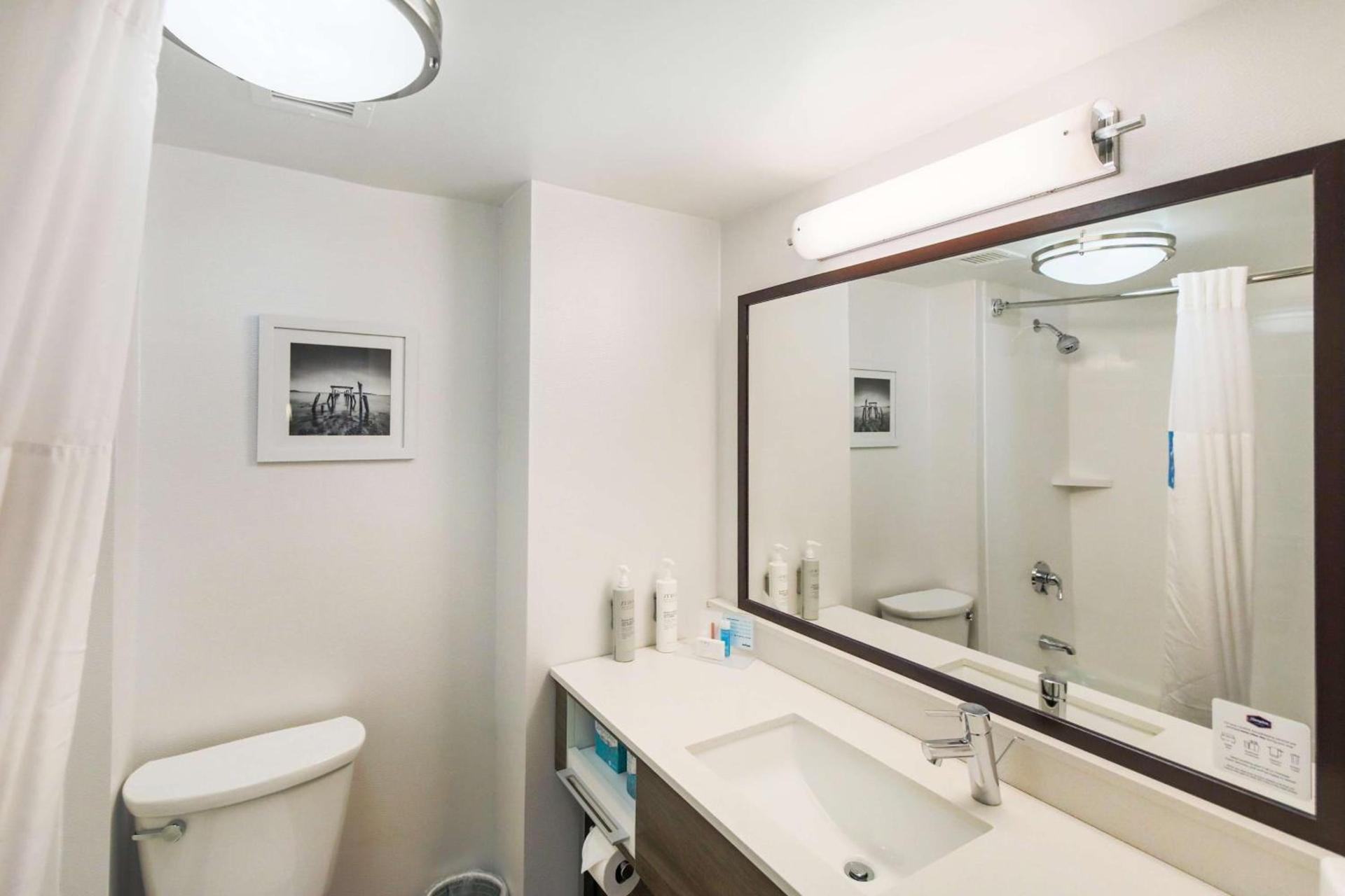 Hampton Inn Fall River/Westport photo 3