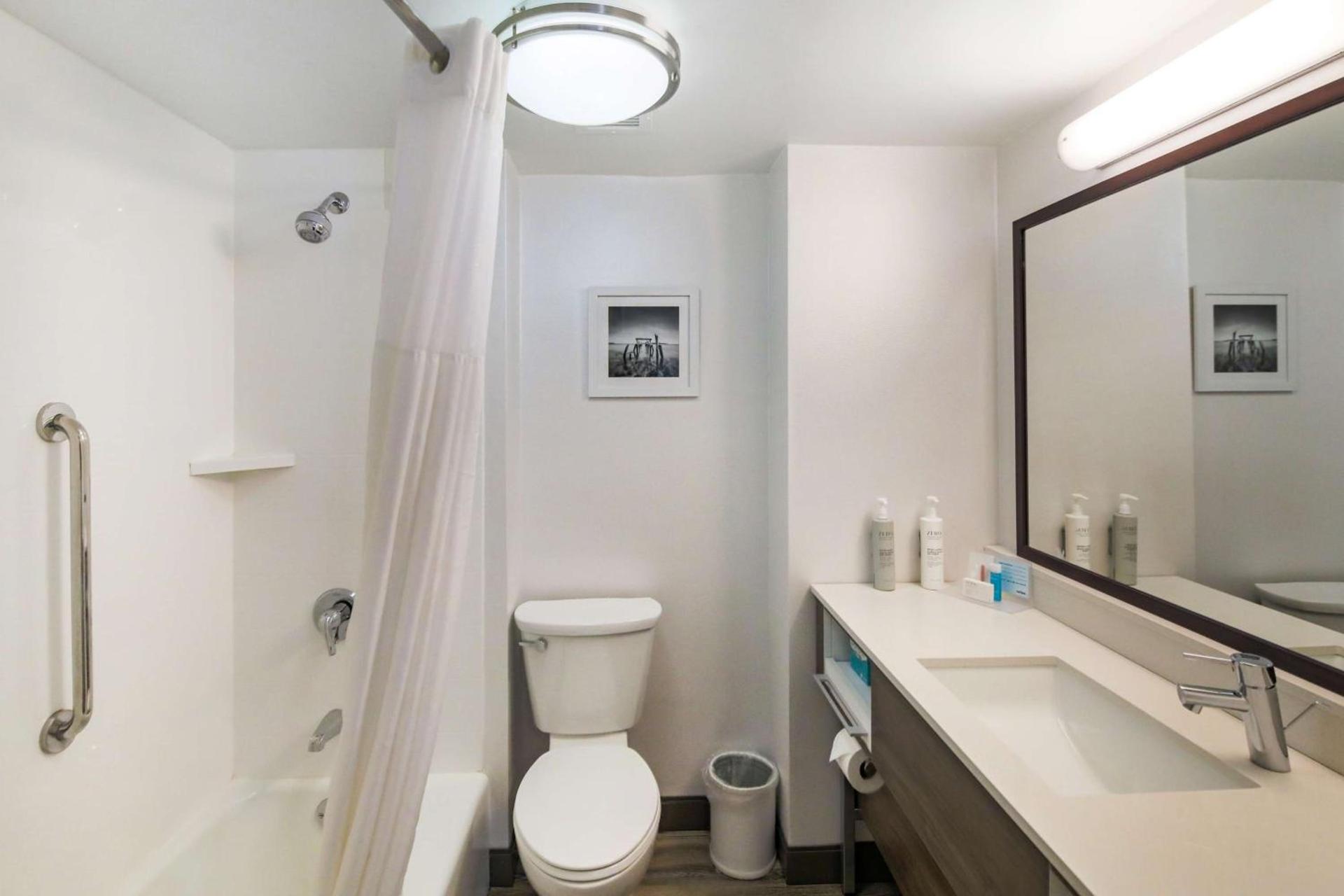 Hampton Inn Fall River/Westport photo 19