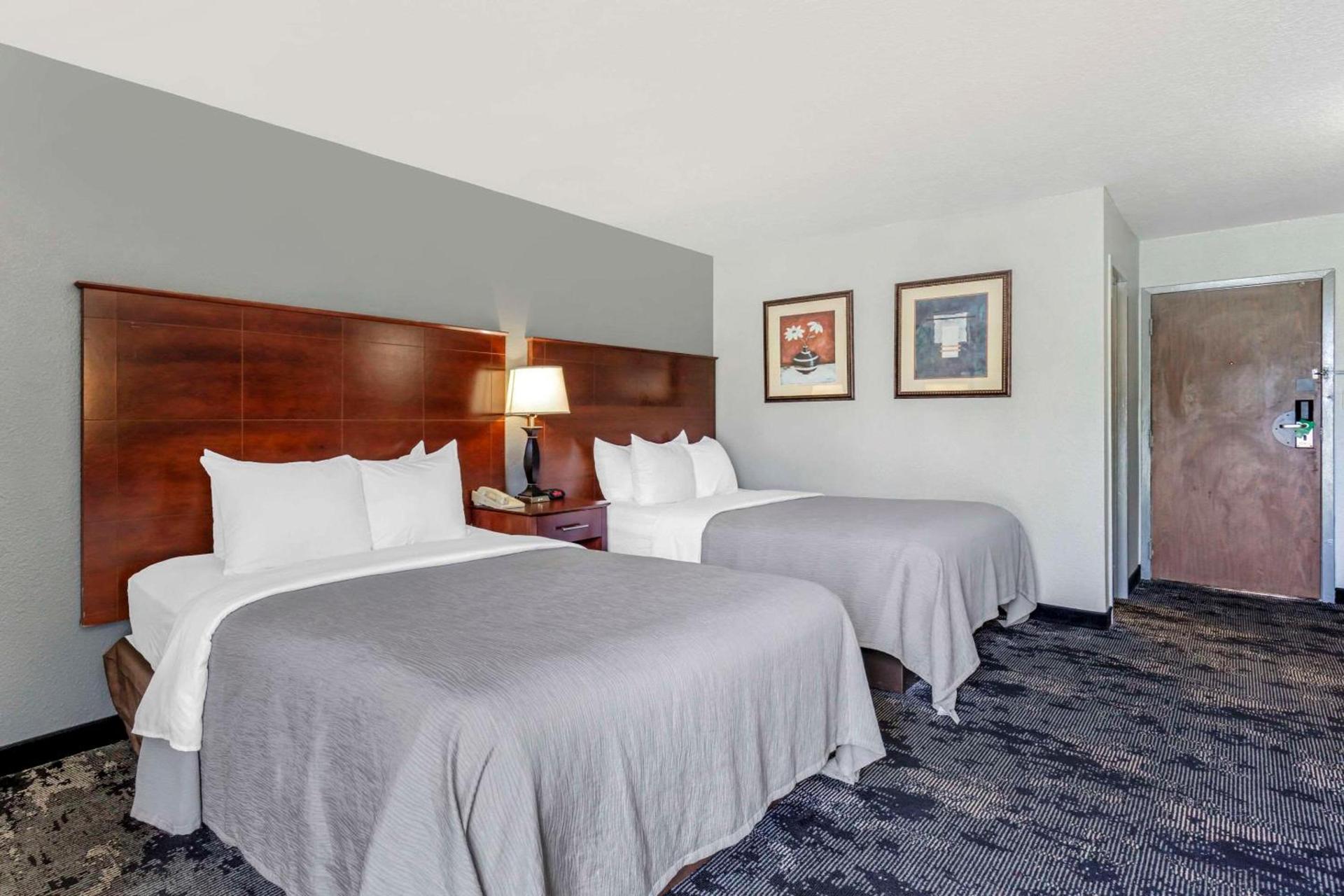 Quality Inn Downtown Stuart photo 22