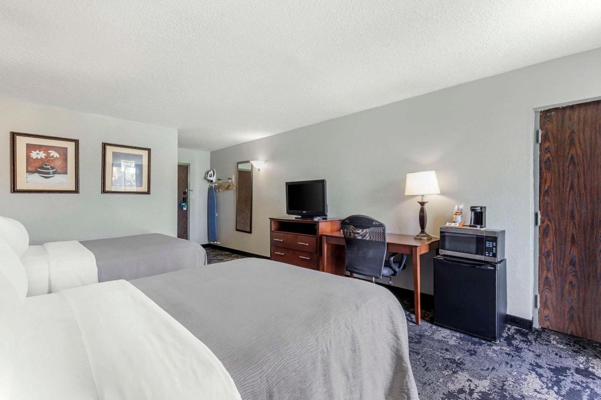 Quality Inn Downtown Stuart photo 24