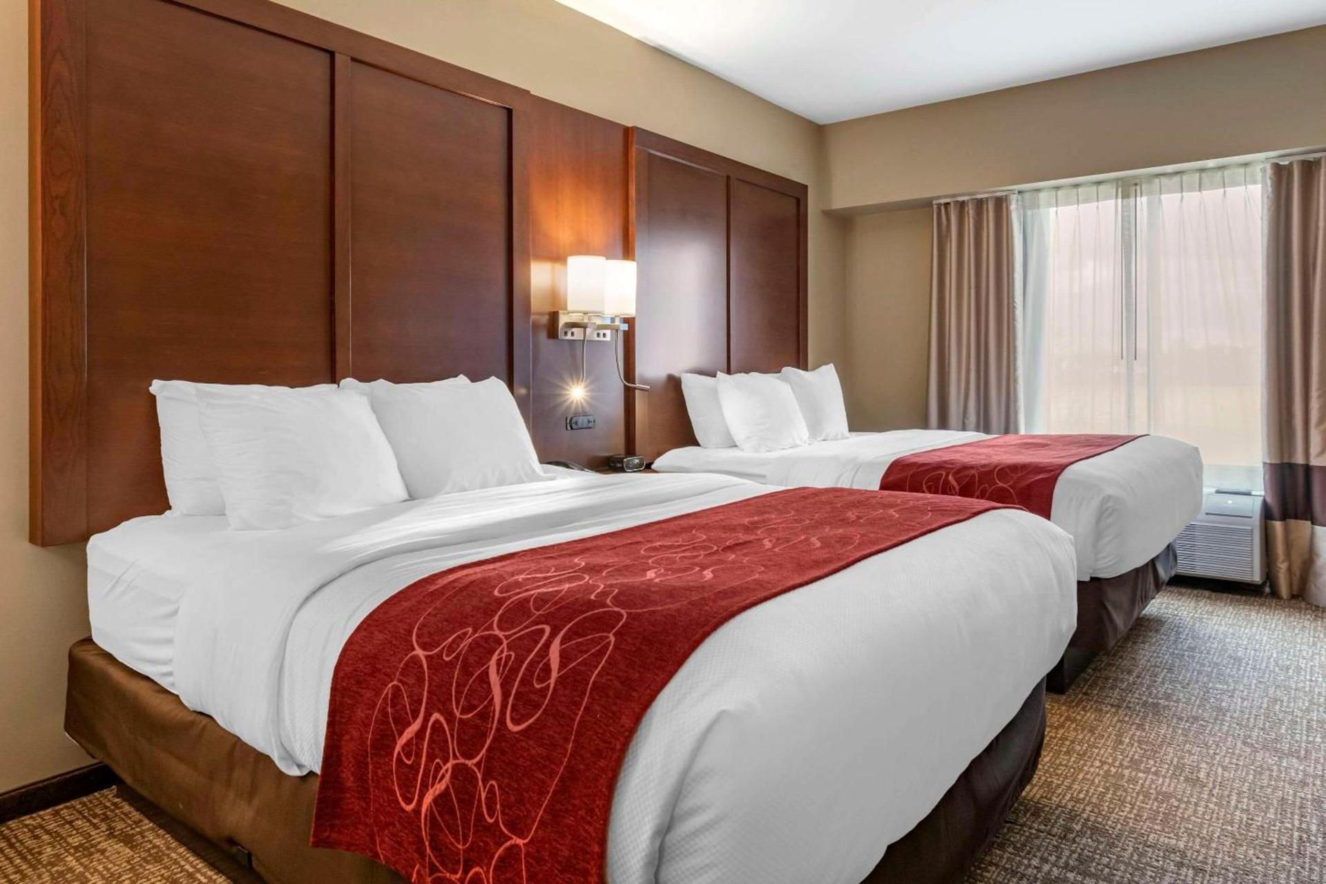 Comfort Suites Manheim - Lancaster photo 21
