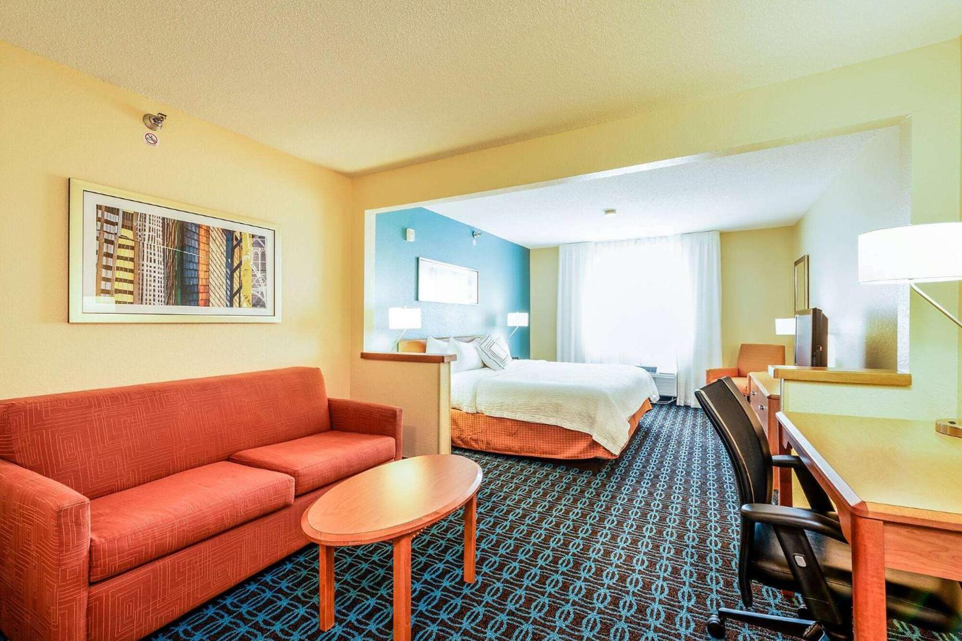 AmericInn by Wyndham Minot photo 7