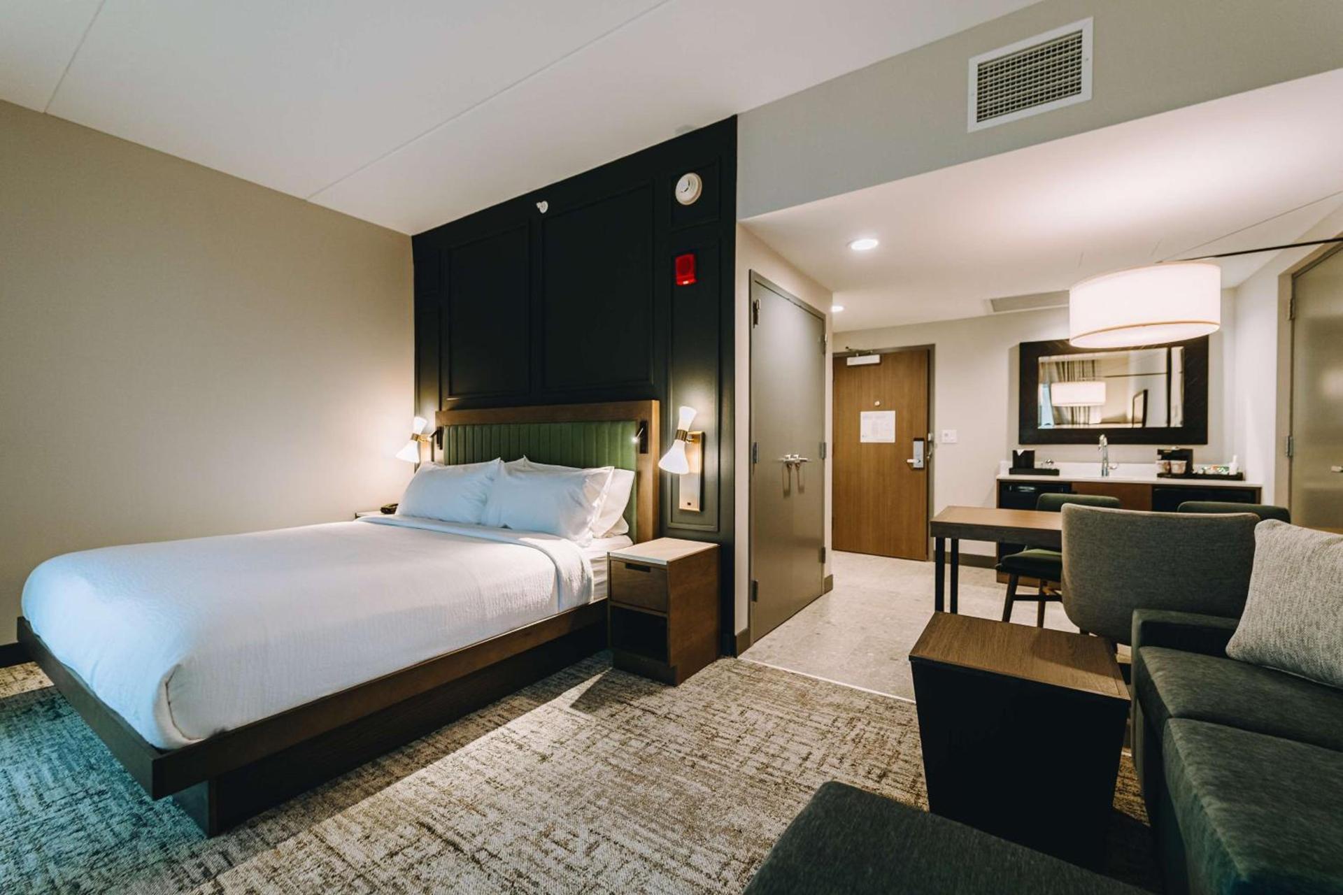 Embassy Suites By Hilton Gatlinburg Resort photo 51