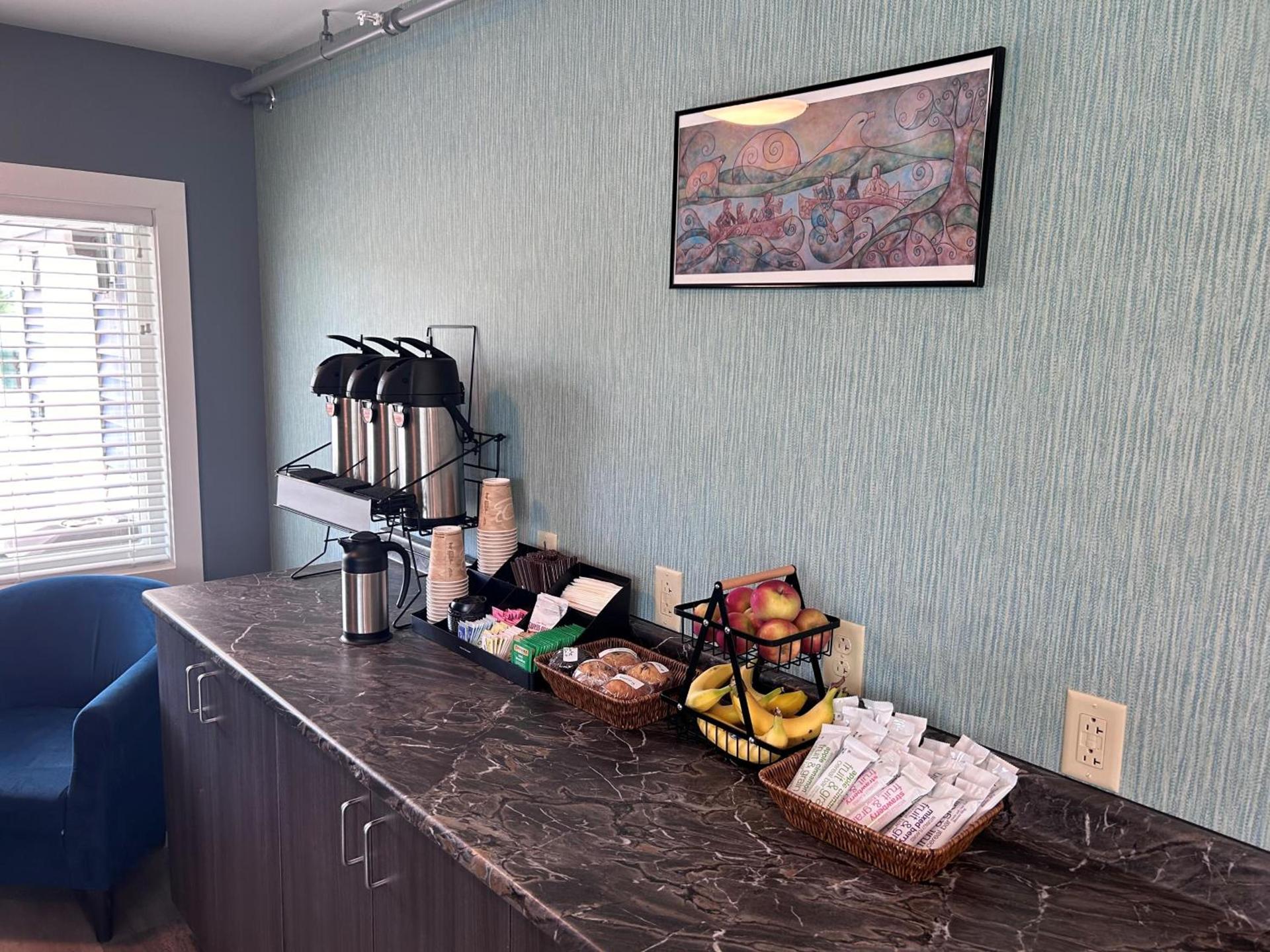 Wolastoq Inn And Suites photo 20