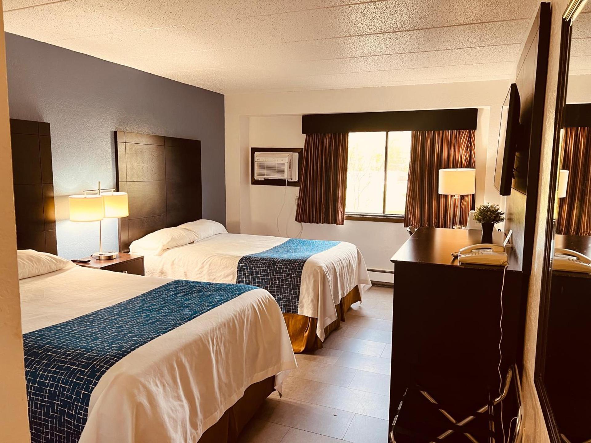 Travelodge by Wyndham Valleyfair Shakopee photo 58