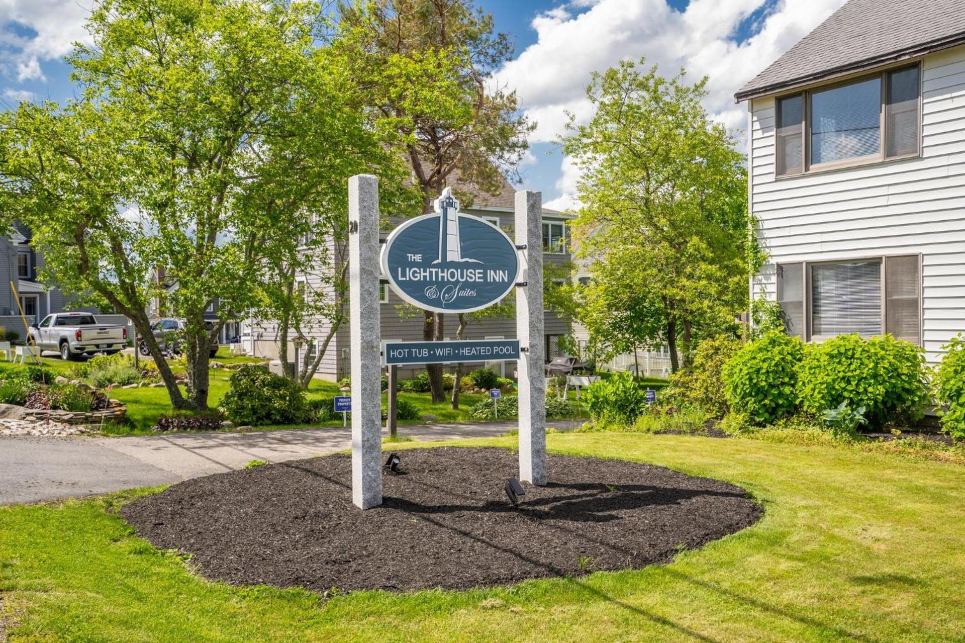 The Lighthouse Inn & Suites photo 38