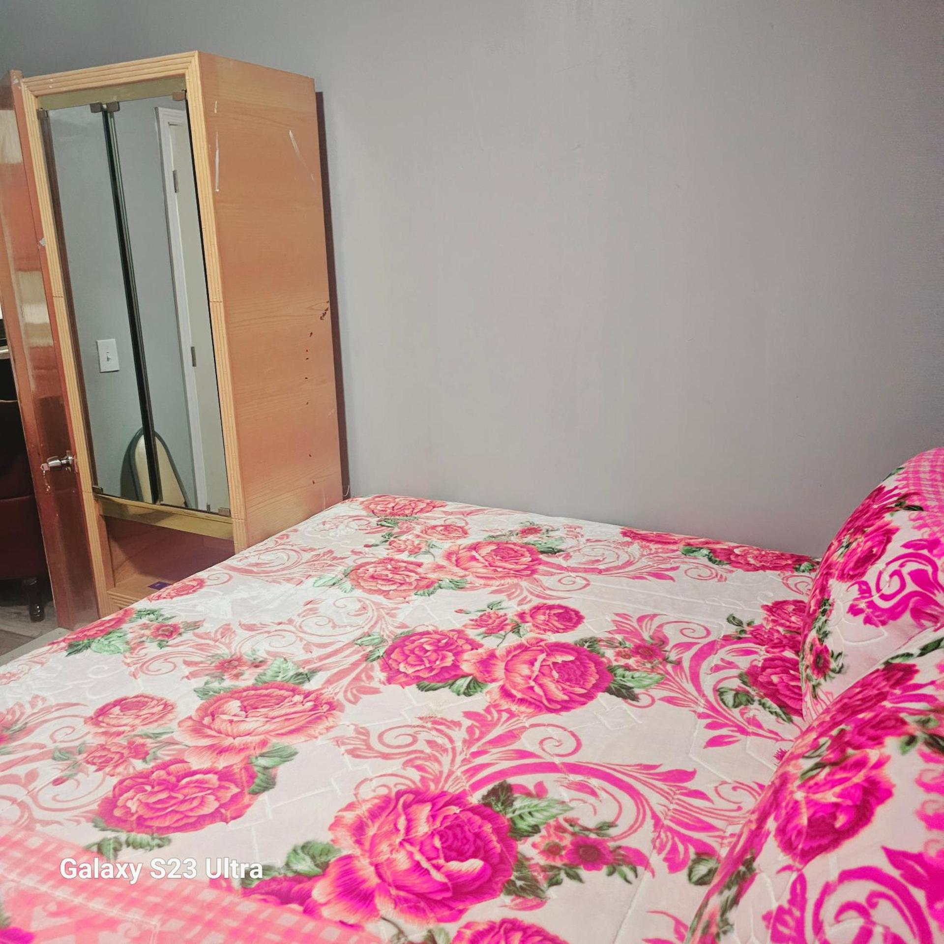 Divine Villa Guest House Harper Ave WITH FREE PRIVATE PARKING photo 5