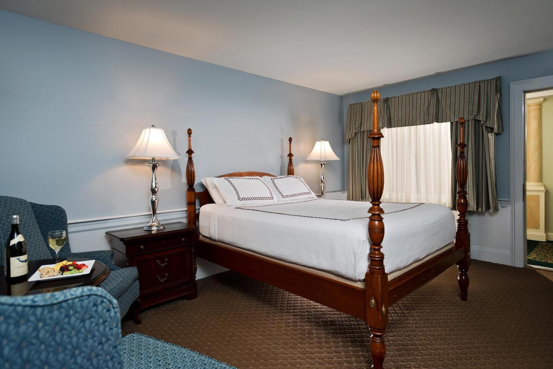 Dan'l Webster Inn and Spa photo 18