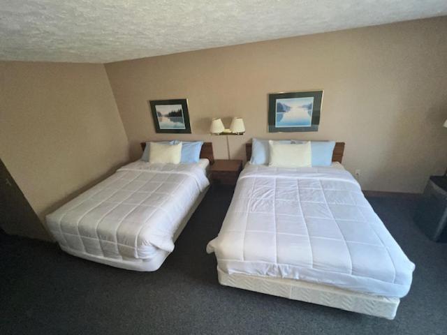 Cedarville Hotel photo 16