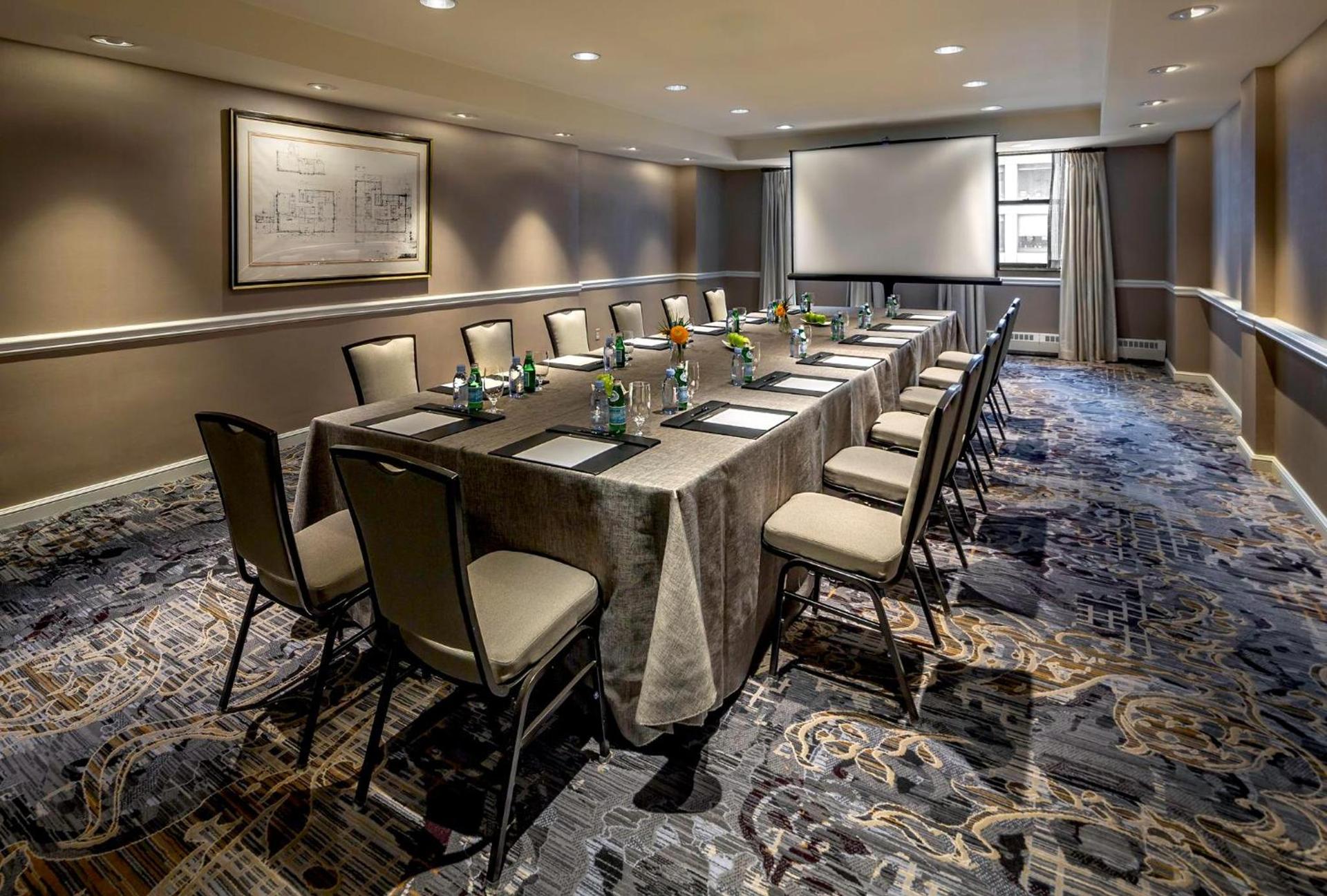 InterContinental Chicago Magnificent Mile by IHG photo 94