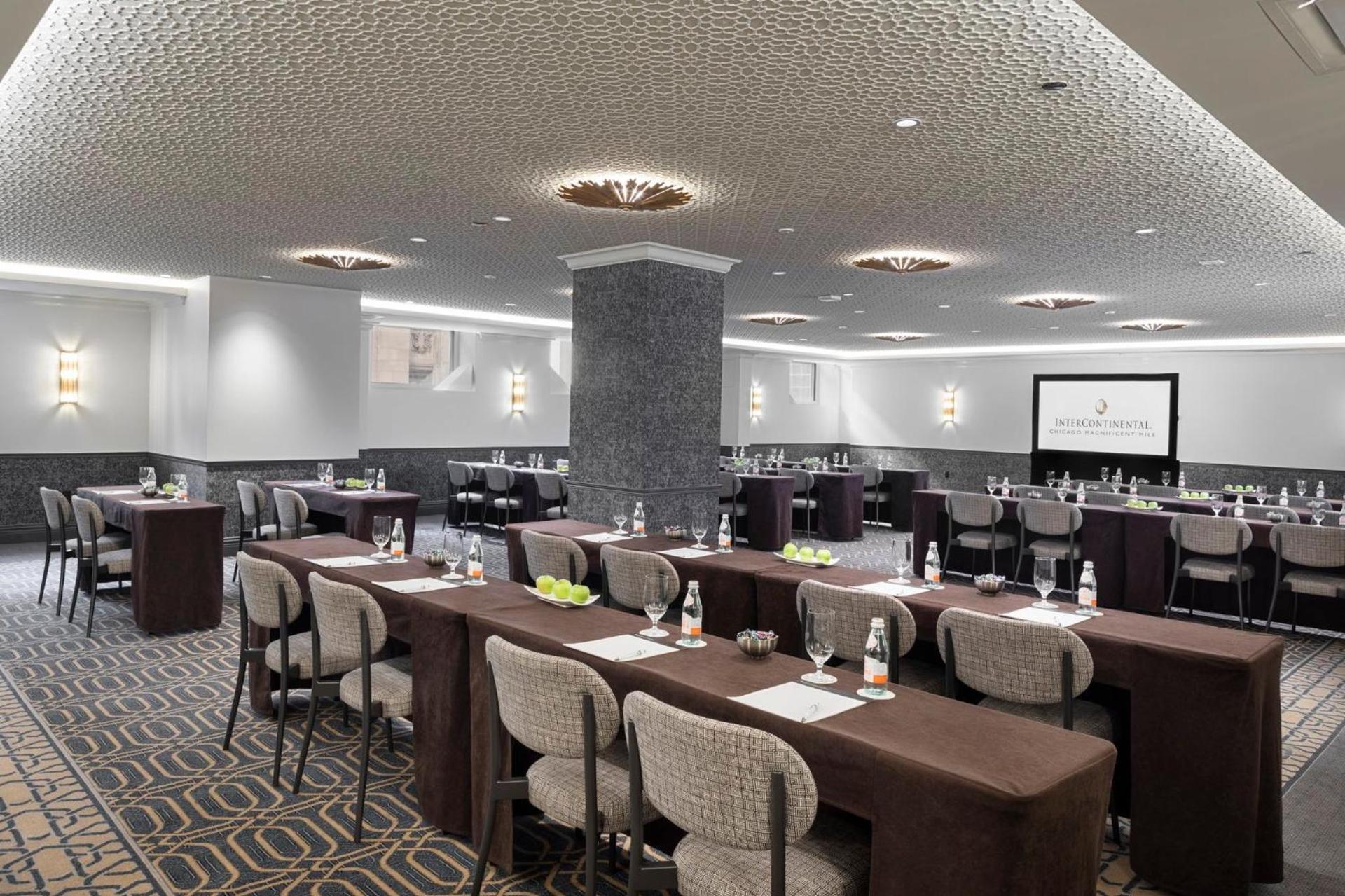 InterContinental Chicago Magnificent Mile by IHG photo 90