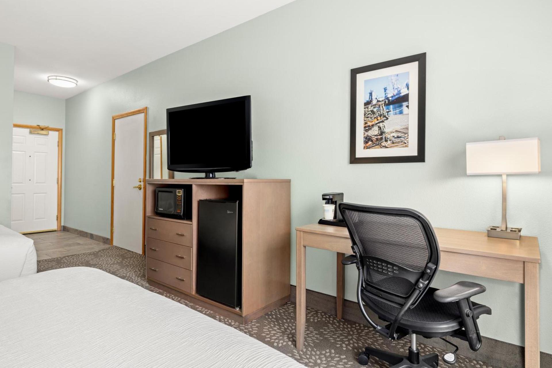 La Quinta by Wyndham Newport photo 77