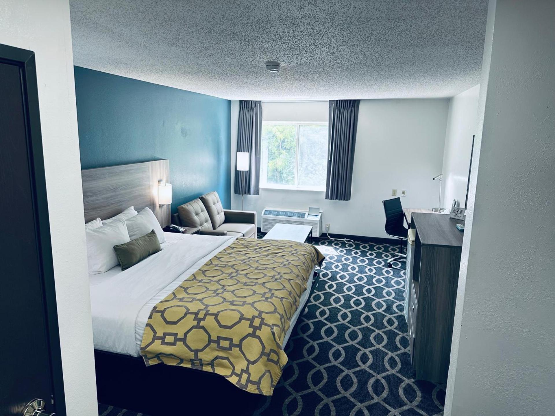Baymont by Wyndham Piqua photo 34