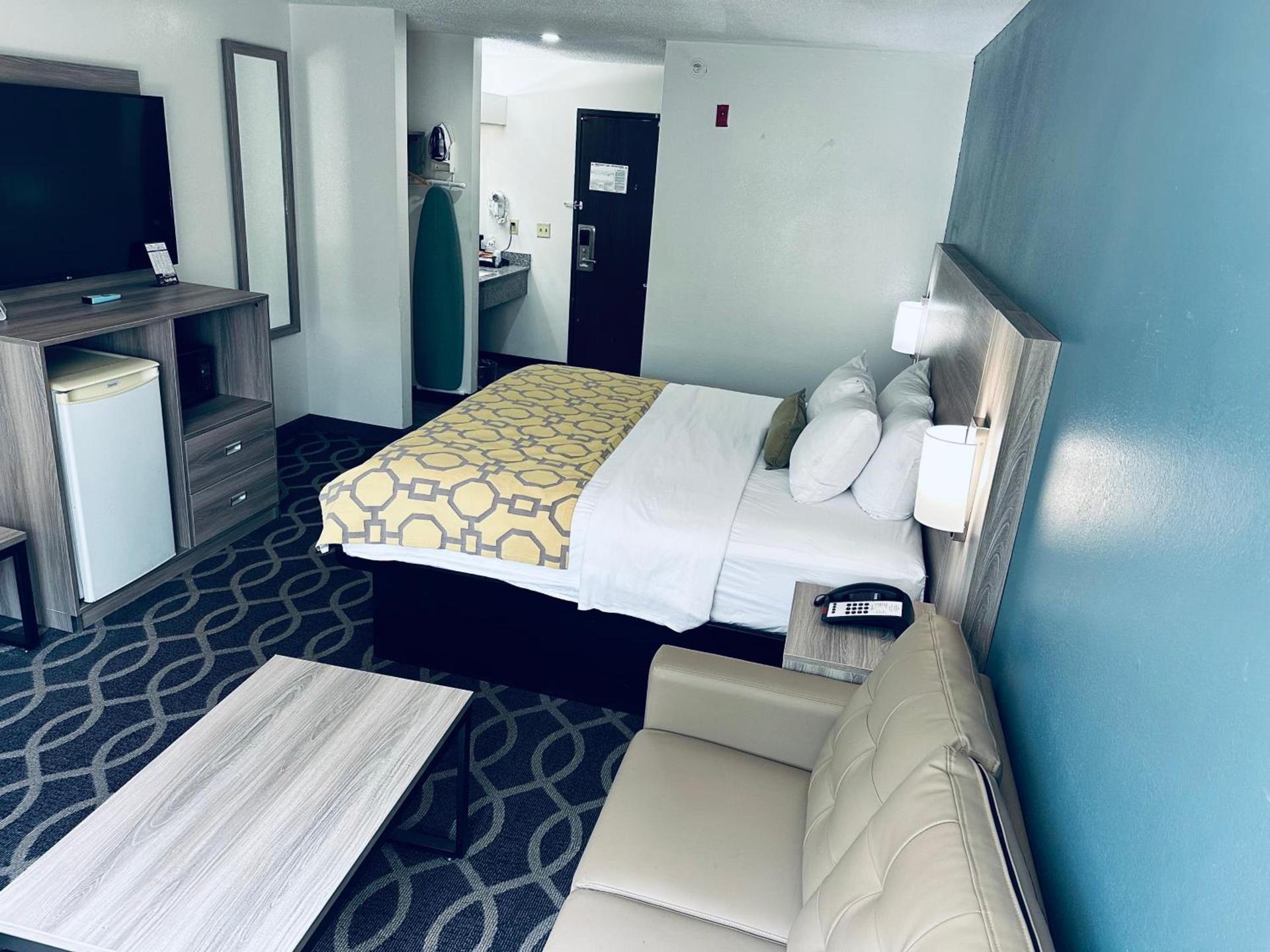 Baymont by Wyndham Piqua photo 21