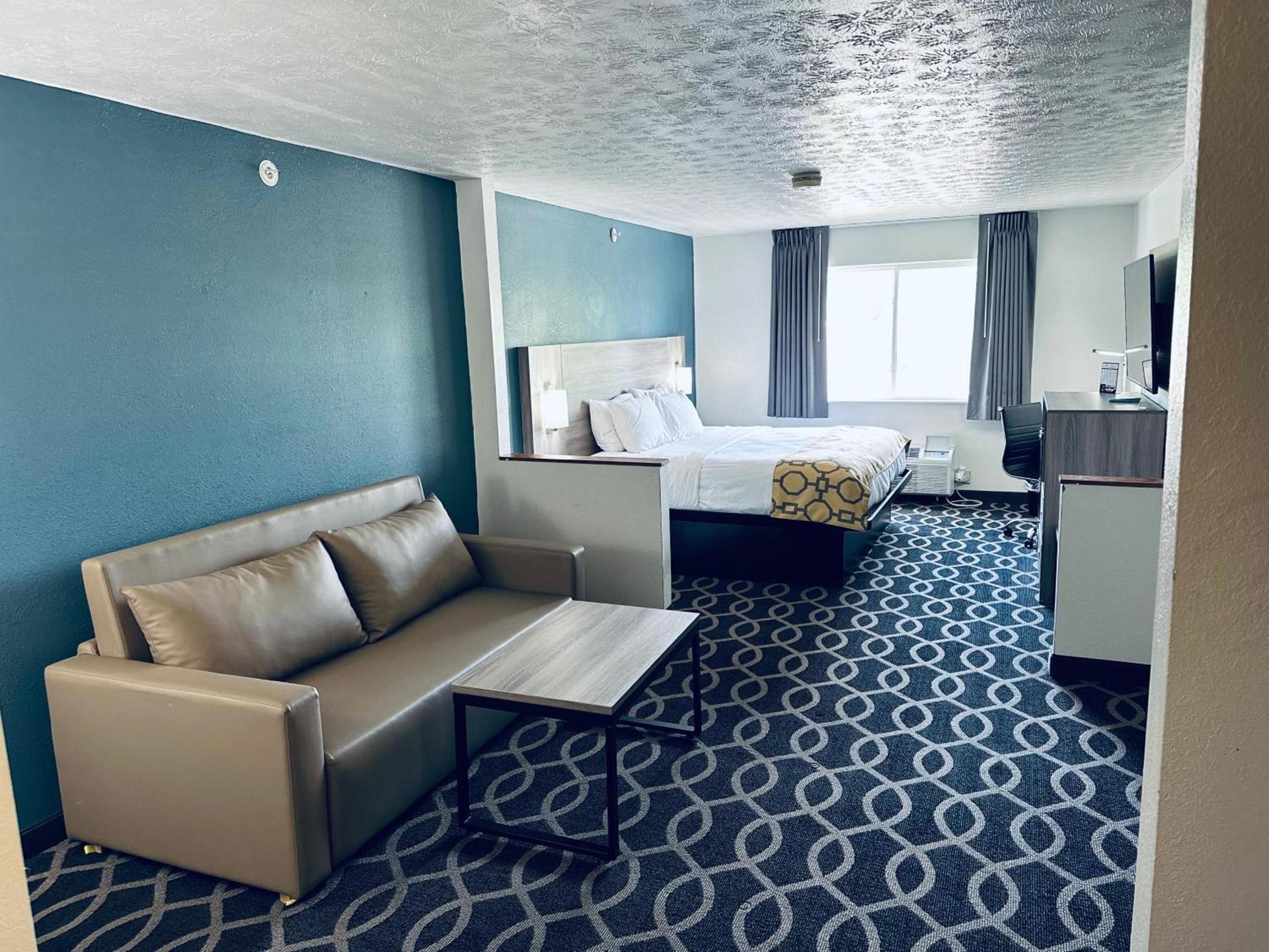 Baymont by Wyndham Piqua photo 17