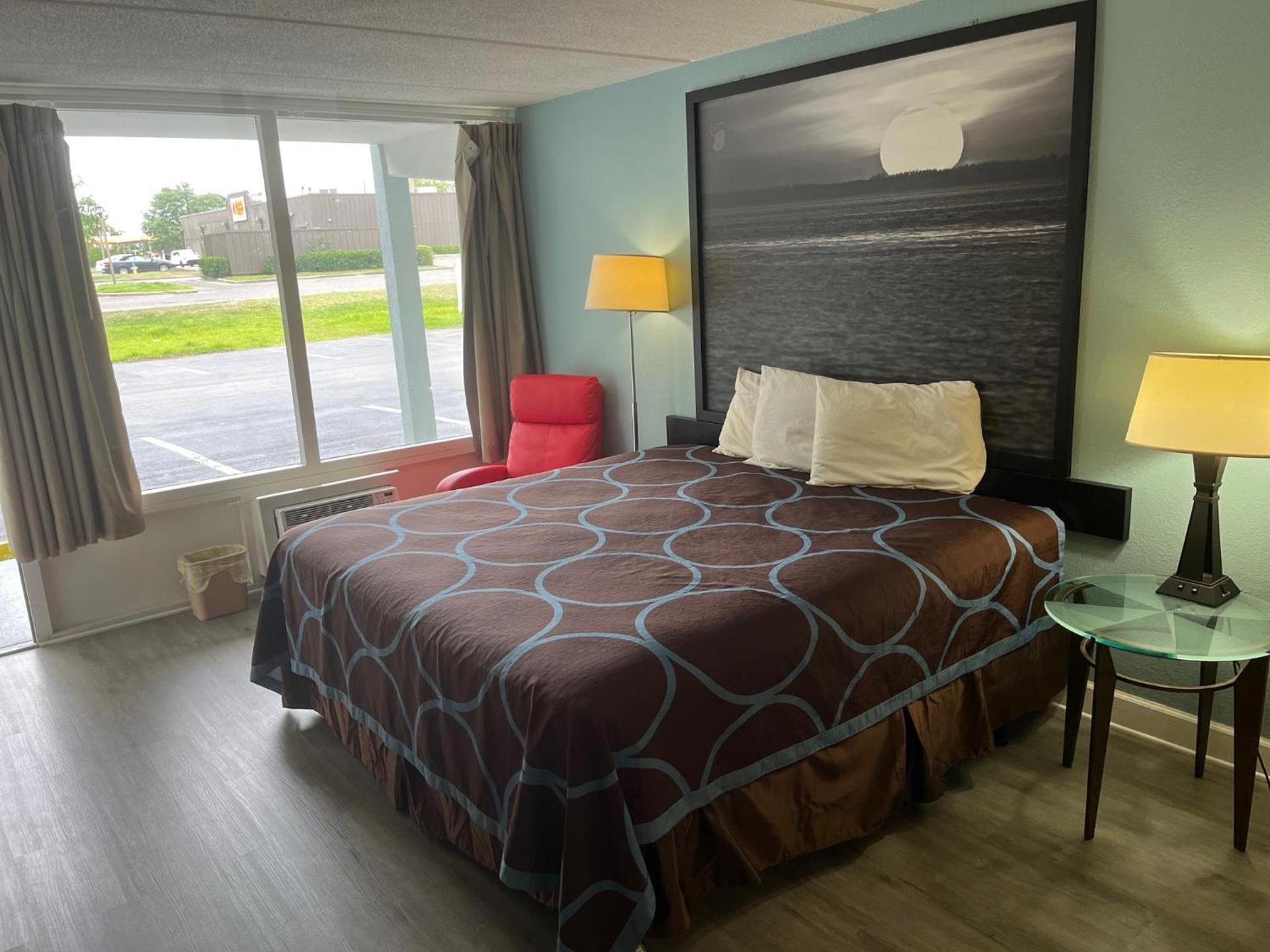 Super 8 By Wyndham Kingsland I-95 Naval Base Area photo 51
