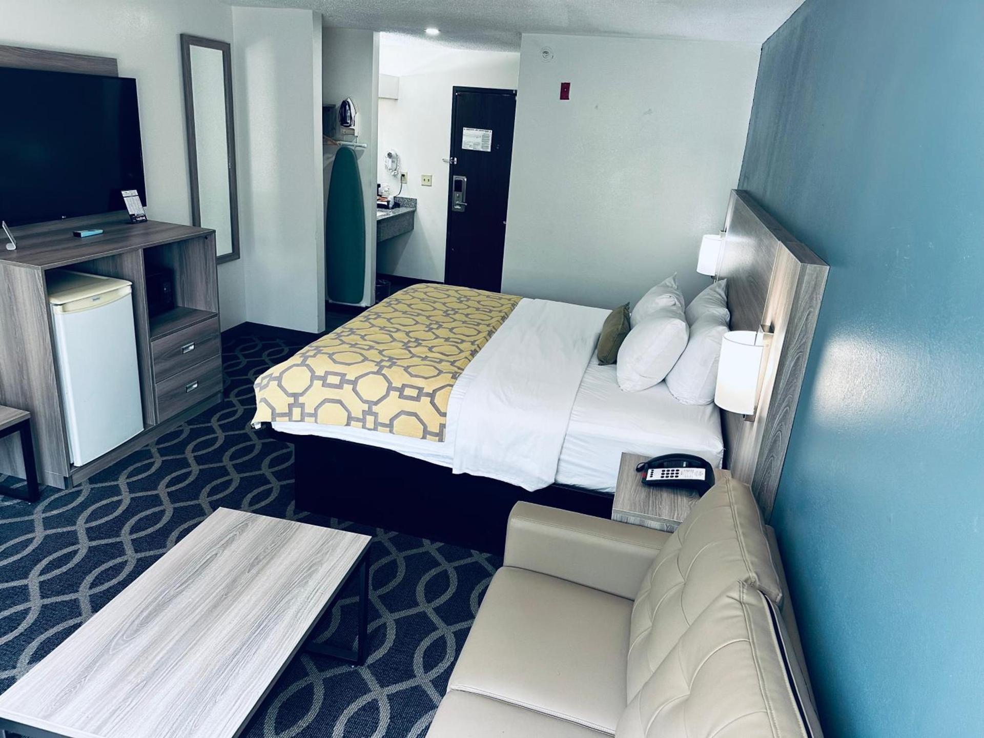 Baymont by Wyndham Piqua photo 15