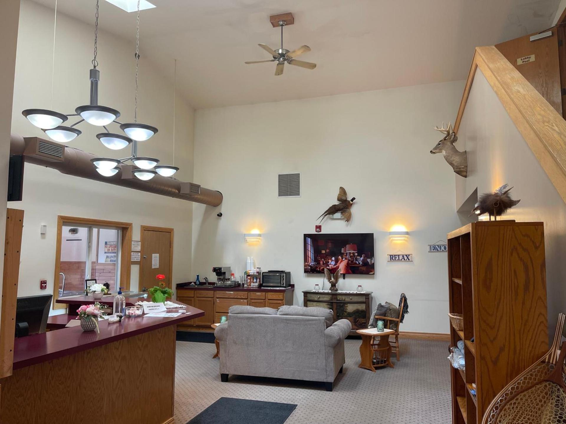 Ausable Valley Inn photo 10