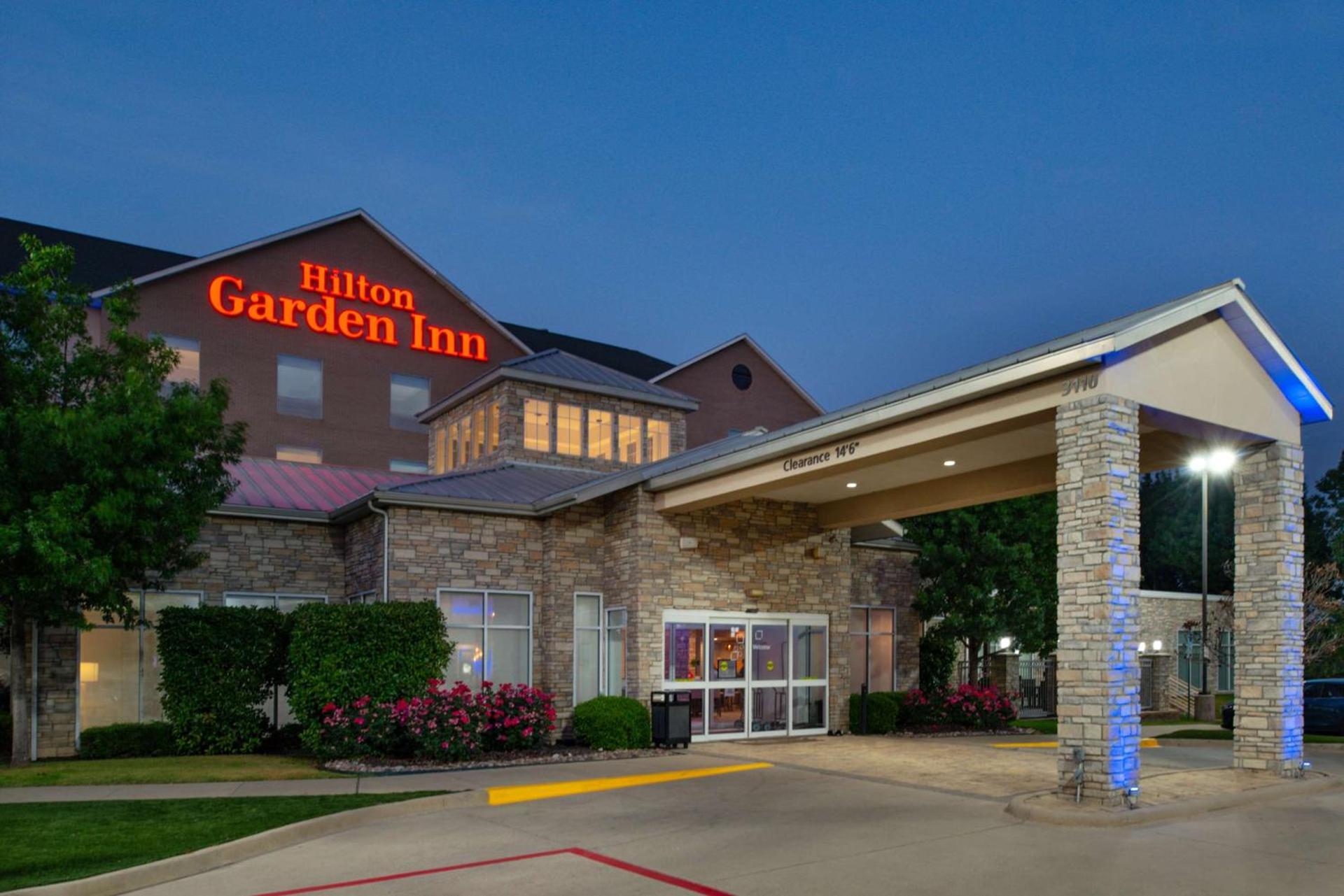 Hilton Garden Inn Denton photo 6