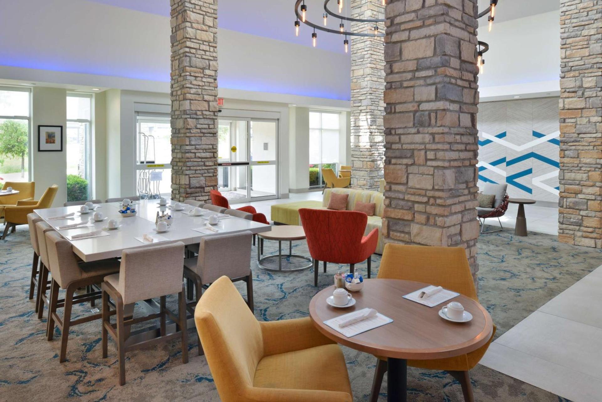 Hilton Garden Inn Denton photo 21