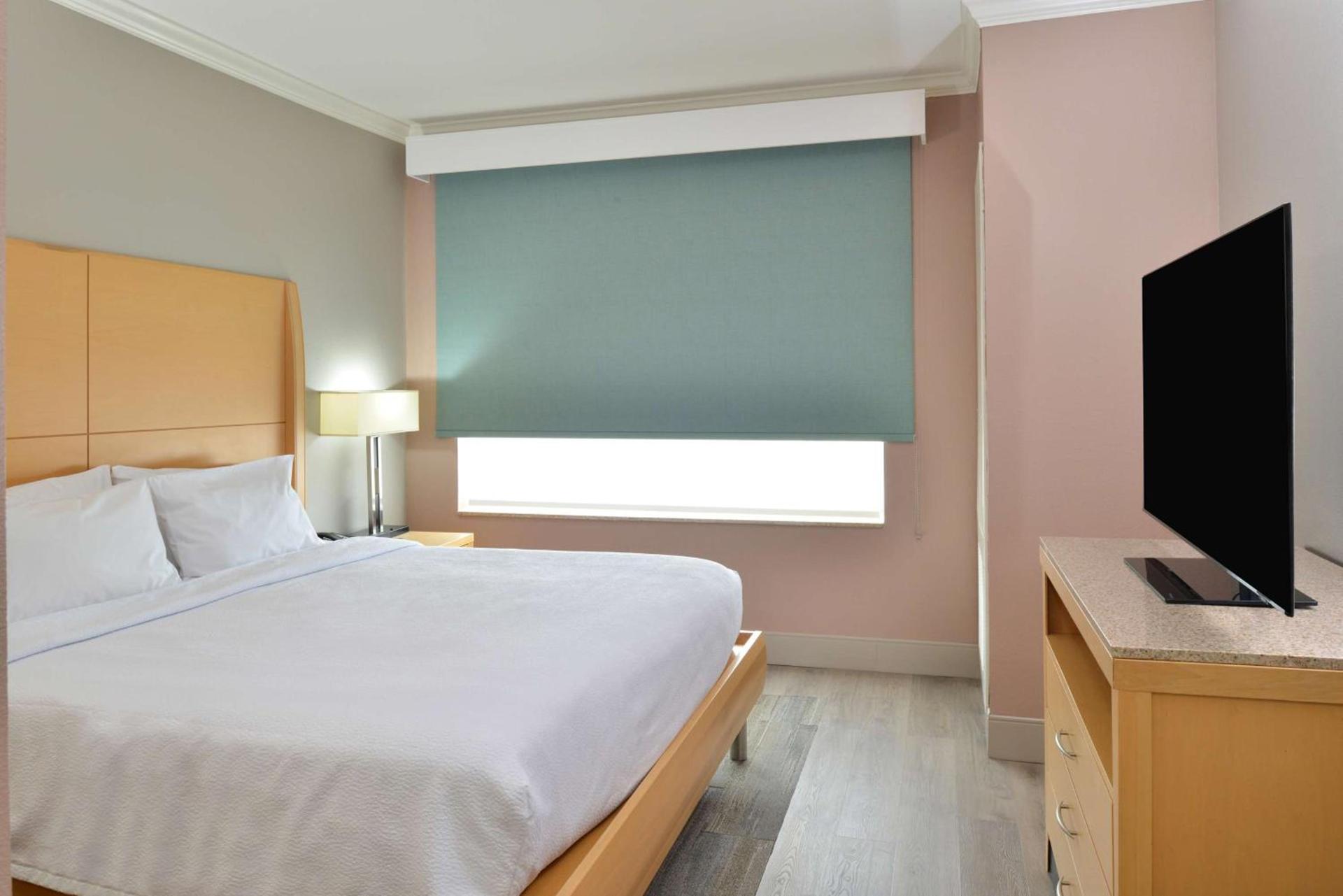 Hilton Garden Inn Denton photo 28