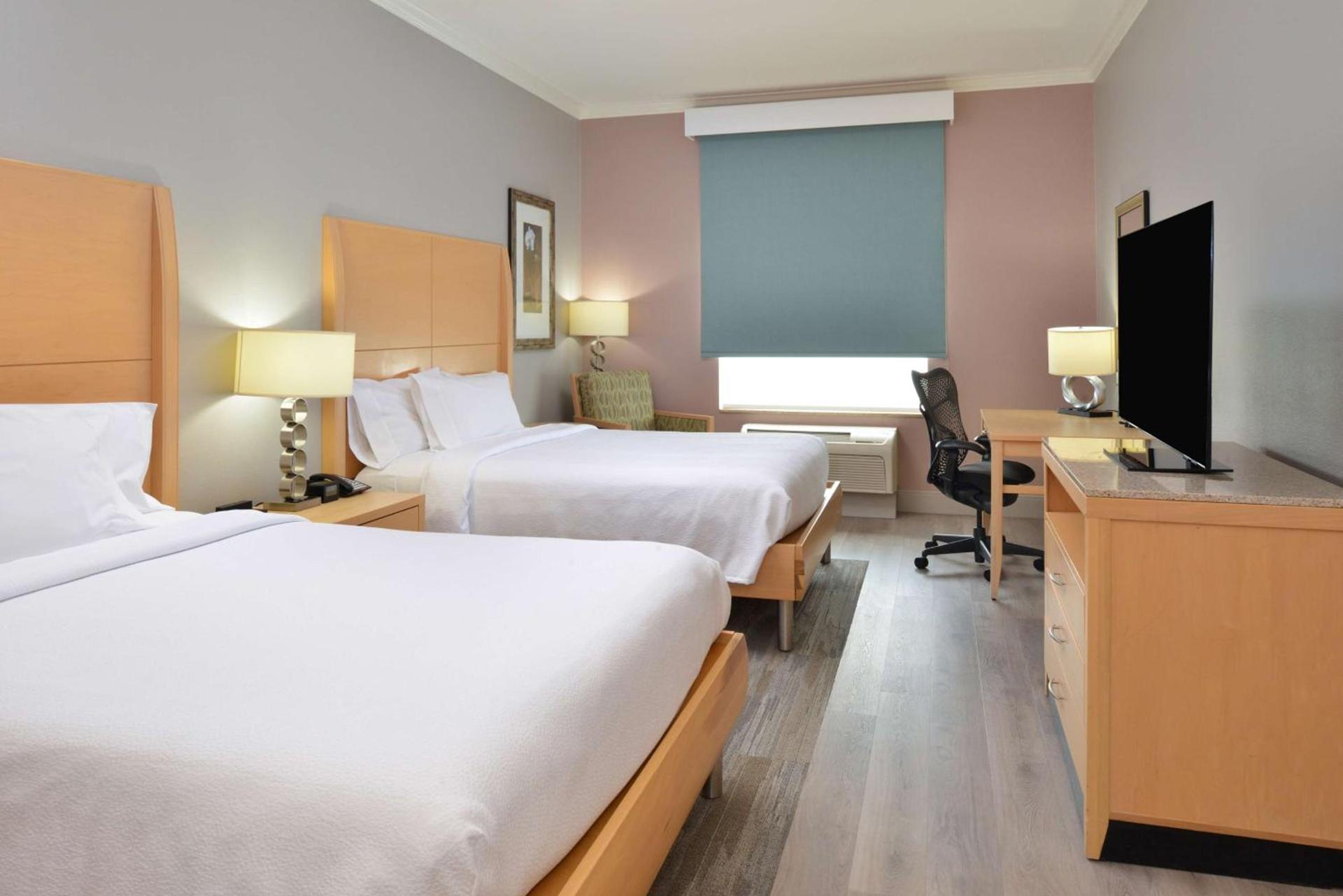 Hilton Garden Inn Denton photo 34