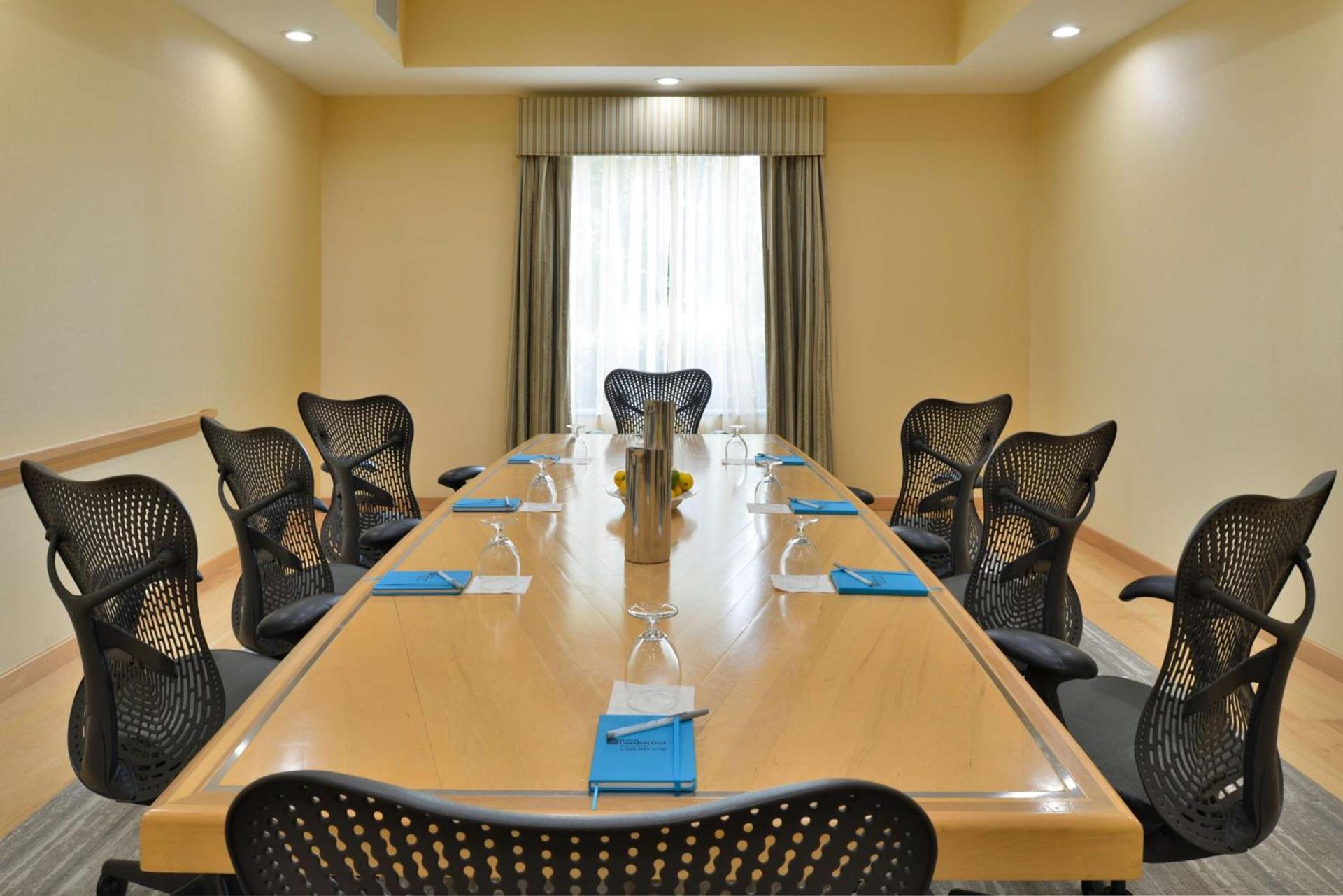 Hilton Garden Inn Denton photo 45